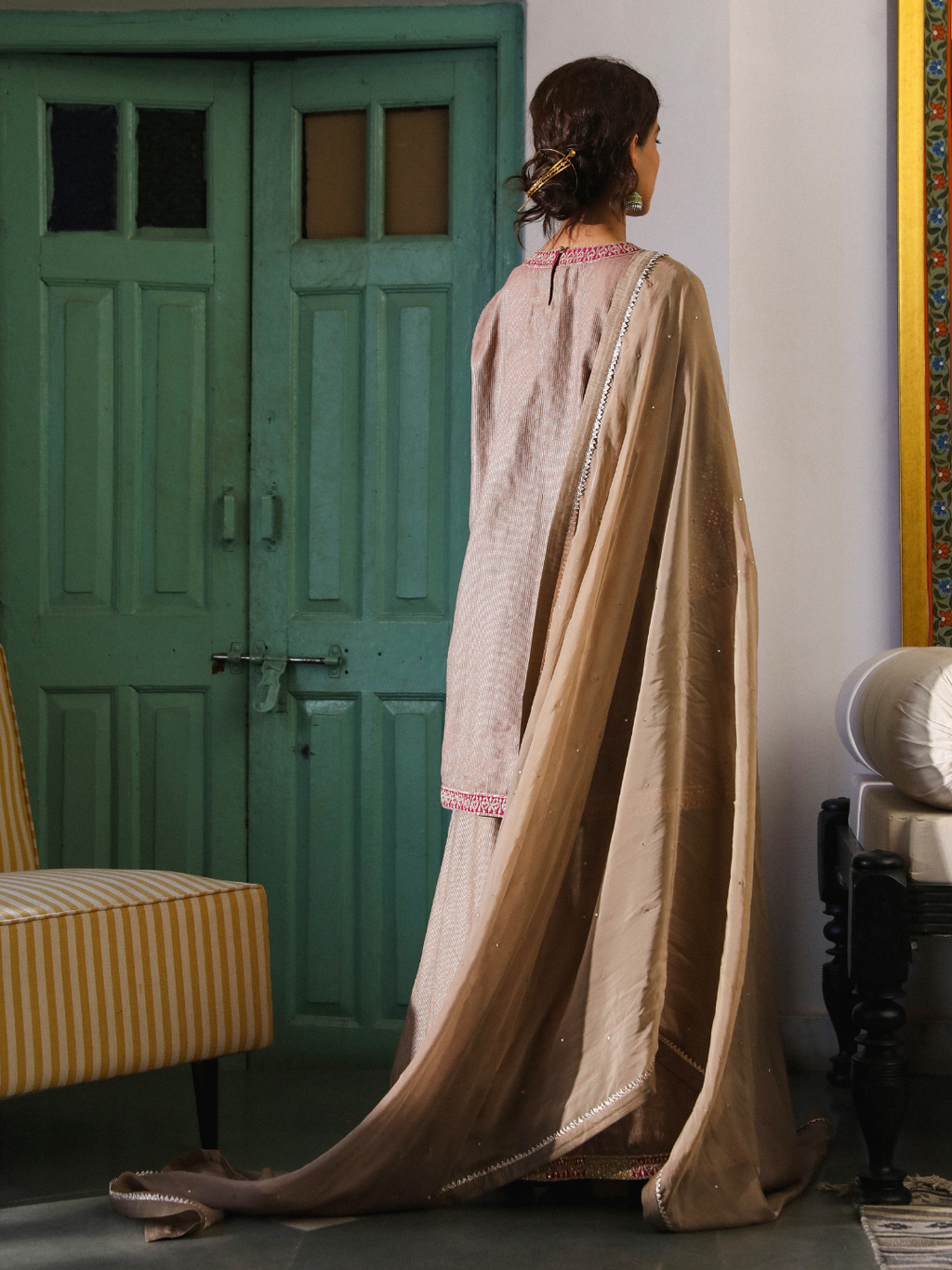 Ahiliyaa Kurta Set by RoohbyRidhimaa with Large, Medium, Small, X-Large, X-Small at Kamakhyaa for sustainable fashion