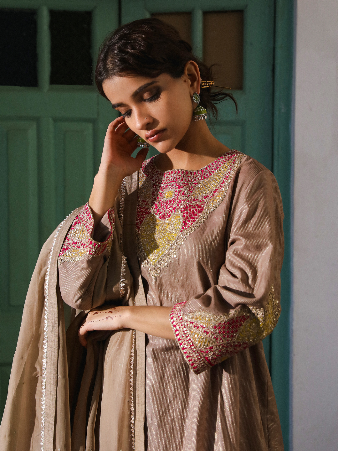 Ahiliyaa Kurta Set by RoohbyRidhimaa with Large, Medium, Small, X-Large, X-Small at Kamakhyaa for sustainable fashion