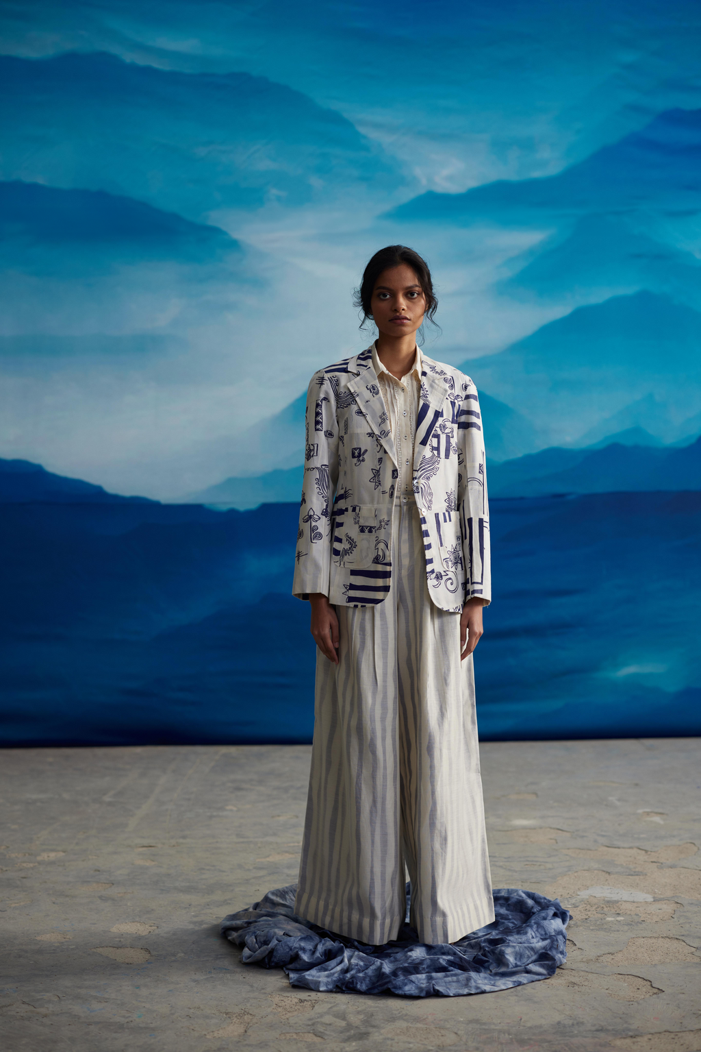 White Chanderi Patchwork Jacket by Ahmev with at Kamakhyaa for sustainable fashion