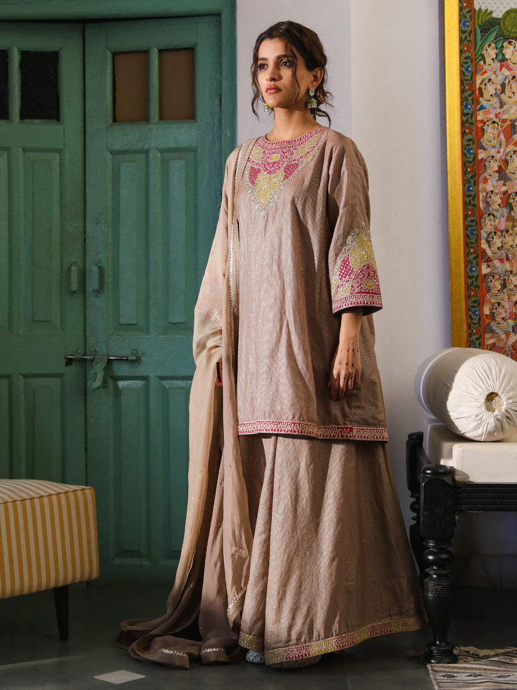 Ahiliyaa Kurta Set by RoohbyRidhimaa with Large, Medium, Small, X-Large, X-Small at Kamakhyaa for sustainable fashion