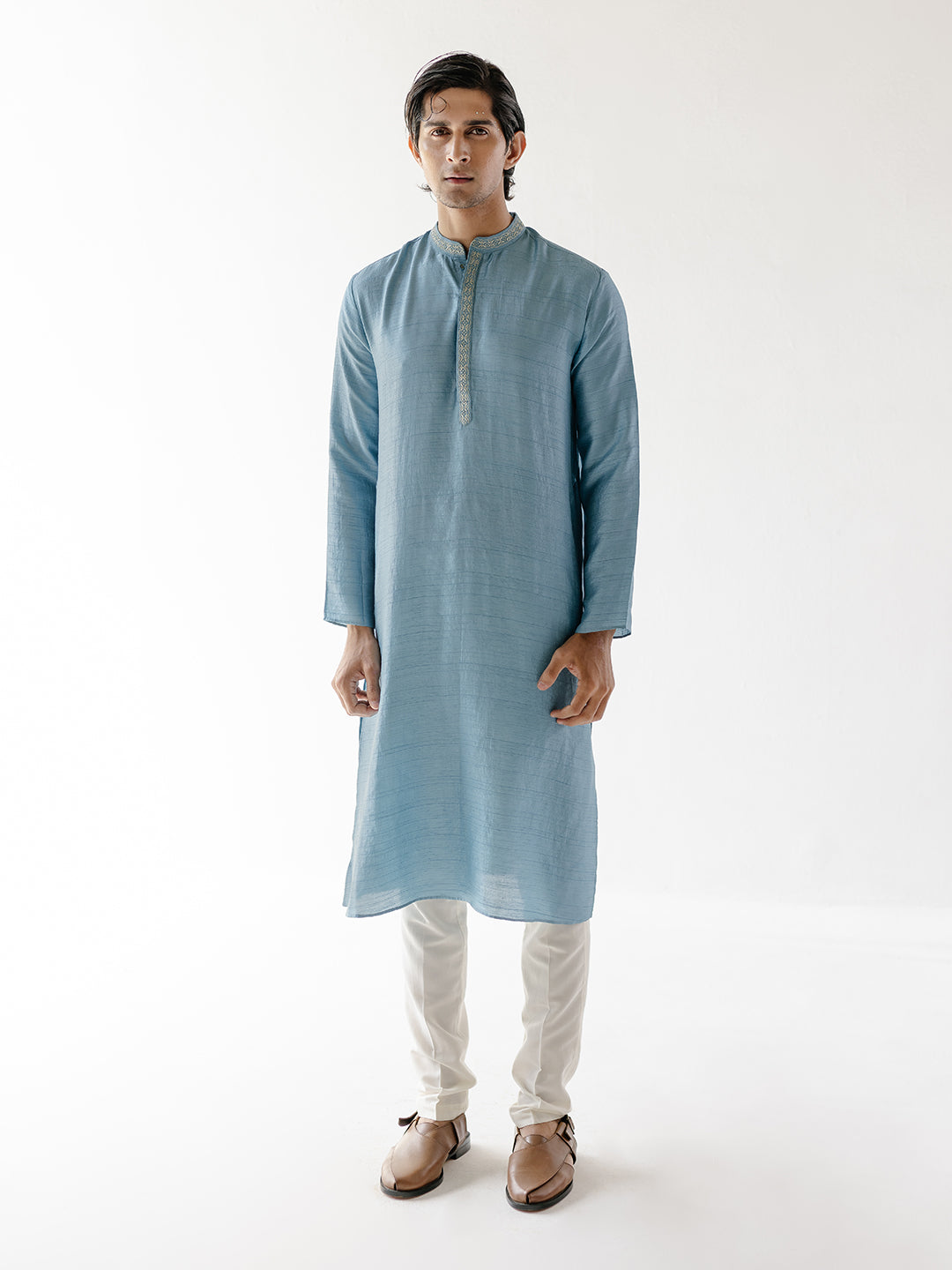 Aitbaar Kurta Set by RoohbyRidhimaa with at Kamakhyaa for sustainable fashion
