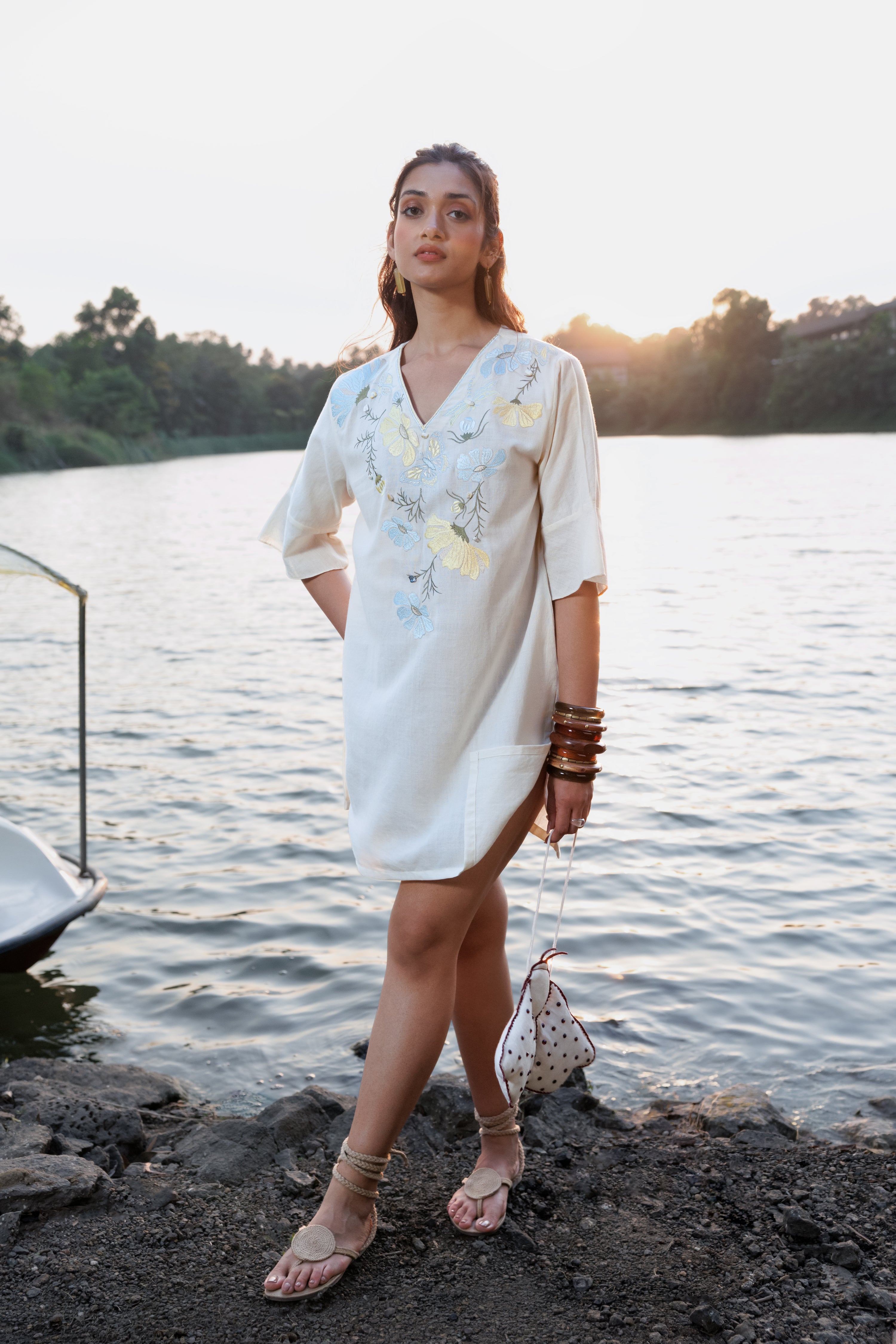 Blue floral Embroidered Short Kaftan Dress by Akashi Clothing with Cosmos by Akashi Clothing, Internal Tags Missing at Kamakhyaa India for sustainable fashion