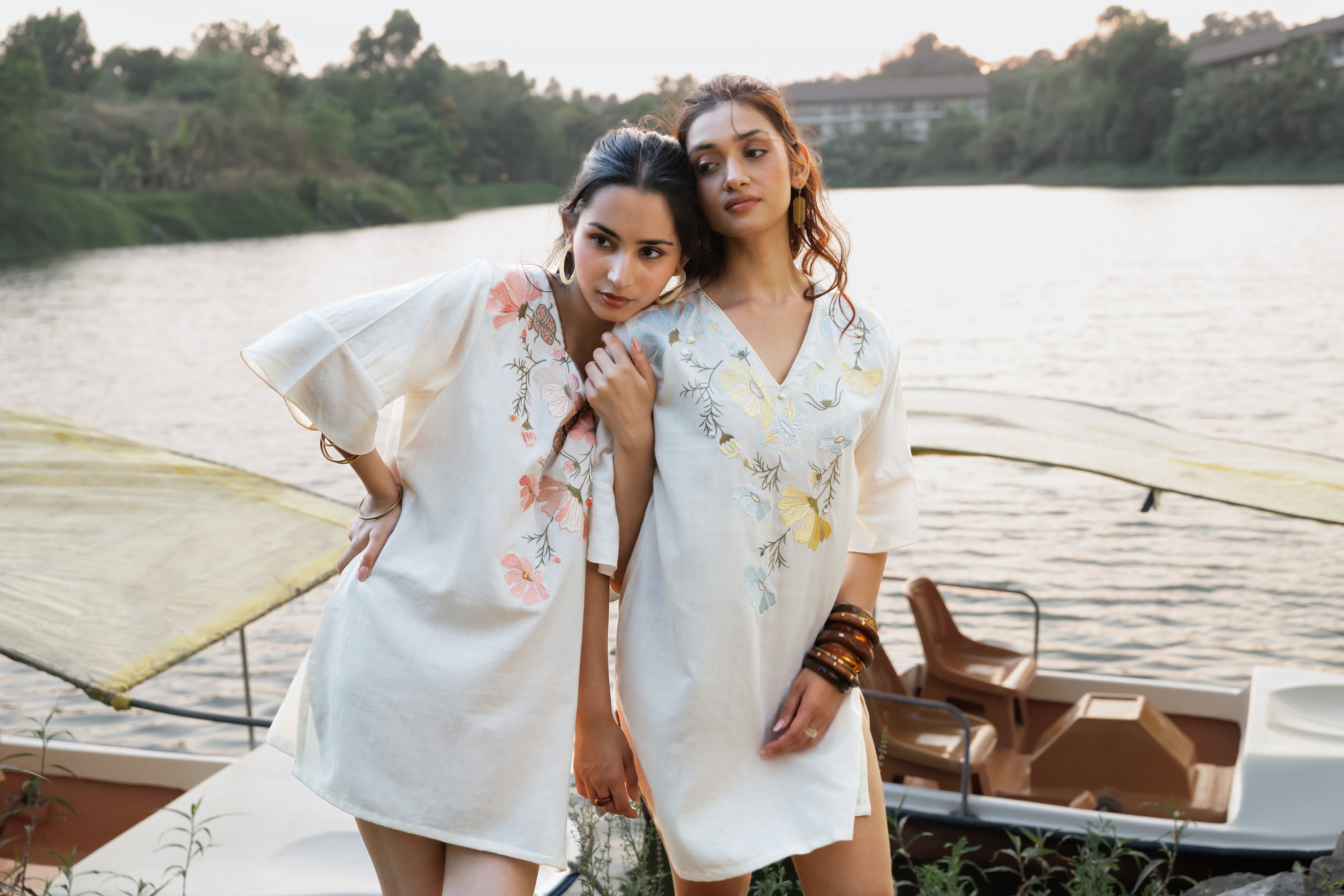 Blue floral Embroidered Short Kaftan Dress by Akashi Clothing with Cosmos by Akashi Clothing, Internal Tags Missing at Kamakhyaa India for sustainable fashion