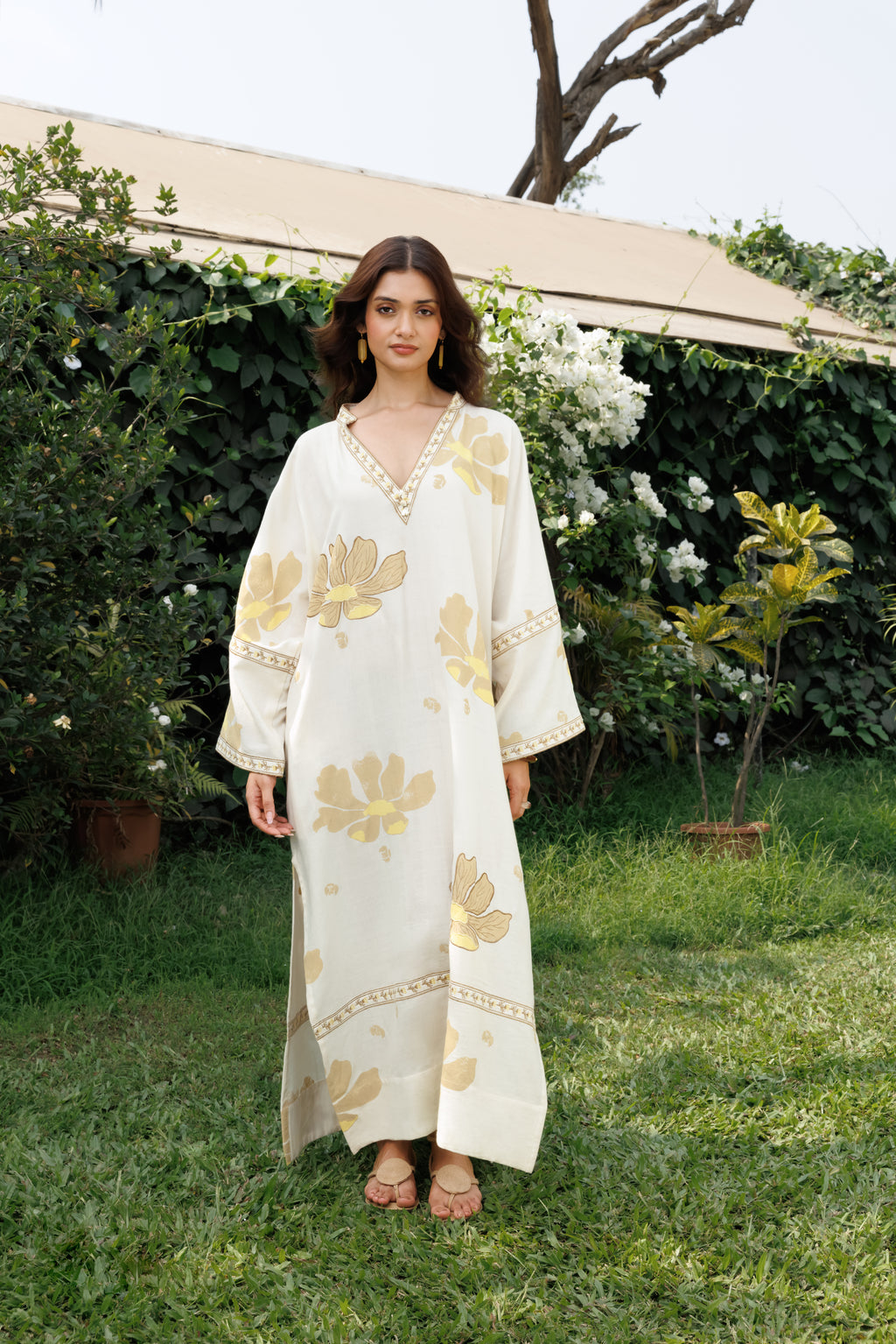 Oversized V-Neck Kaftan with Border Detail by Kamakhyaa India with Cosmos by Akashi Clothing, Internal Tags Missing at Kamakhyaa India for sustainable fashion