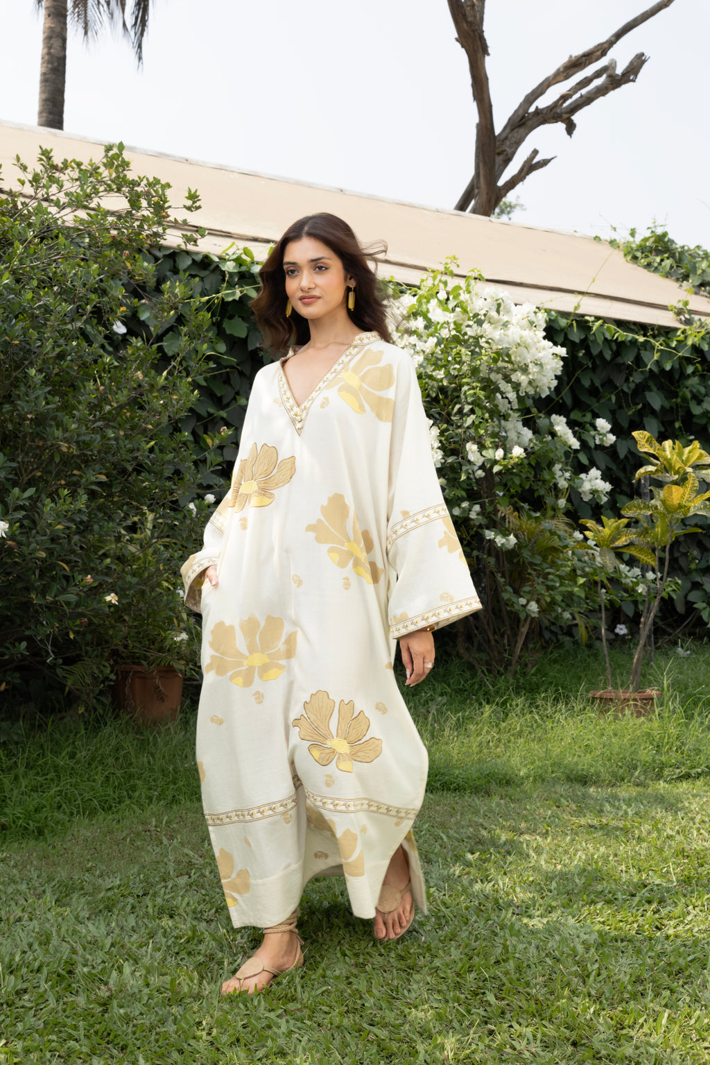 Oversized V-Neck Kaftan with Border Detail by Kamakhyaa India with Cosmos by Akashi Clothing, Internal Tags Missing at Kamakhyaa India for sustainable fashion