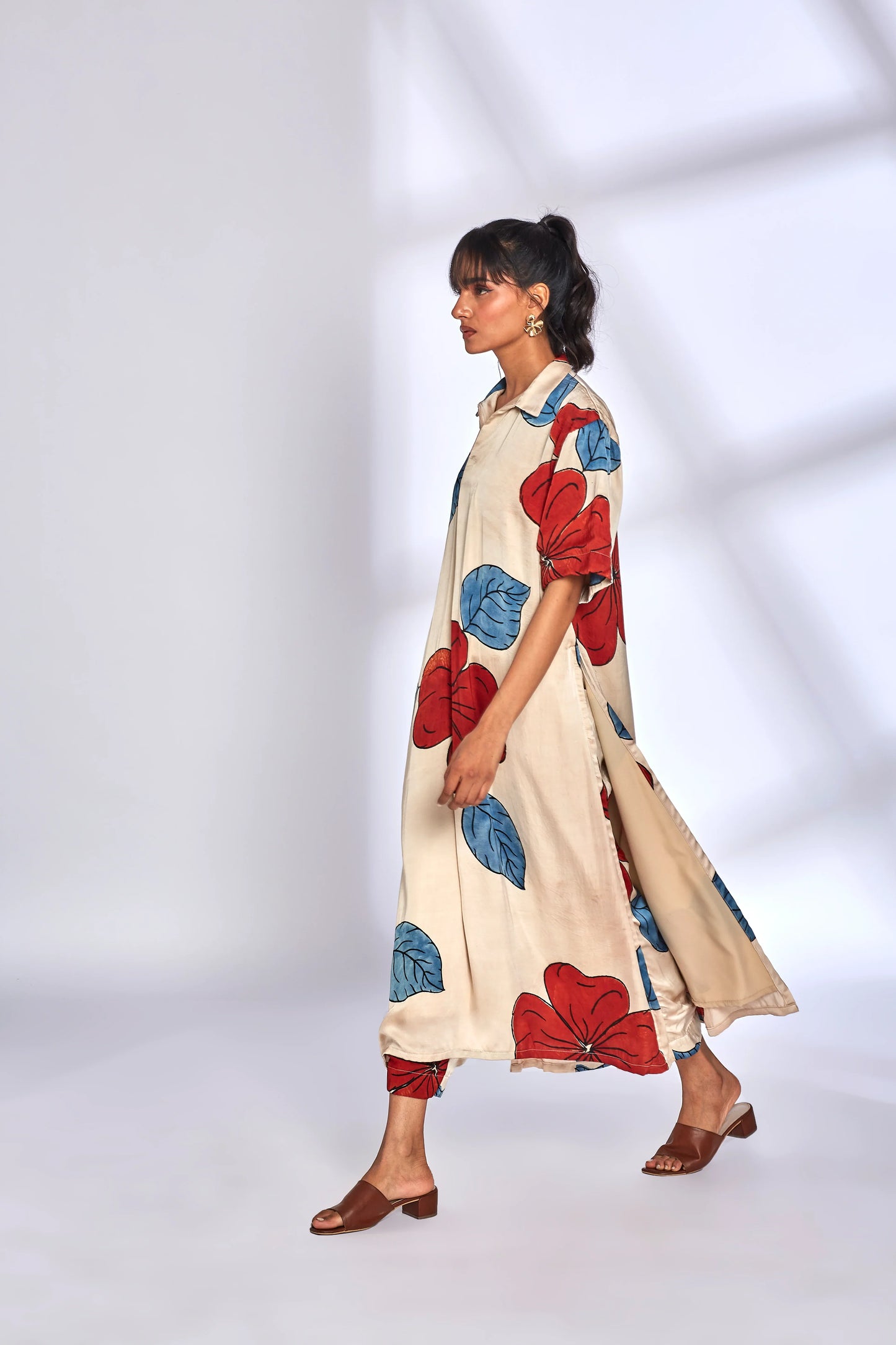 Beige Printed Kurta by Hasttvam with Eden by Hasttvam, Festive Wear, Floral, Fusion Wear, Handmade by Artisans, Modal, Natural Dye, Relaxed Fit, Responsible production and Vegan, White at Kamakhyaa for sustainable fashion