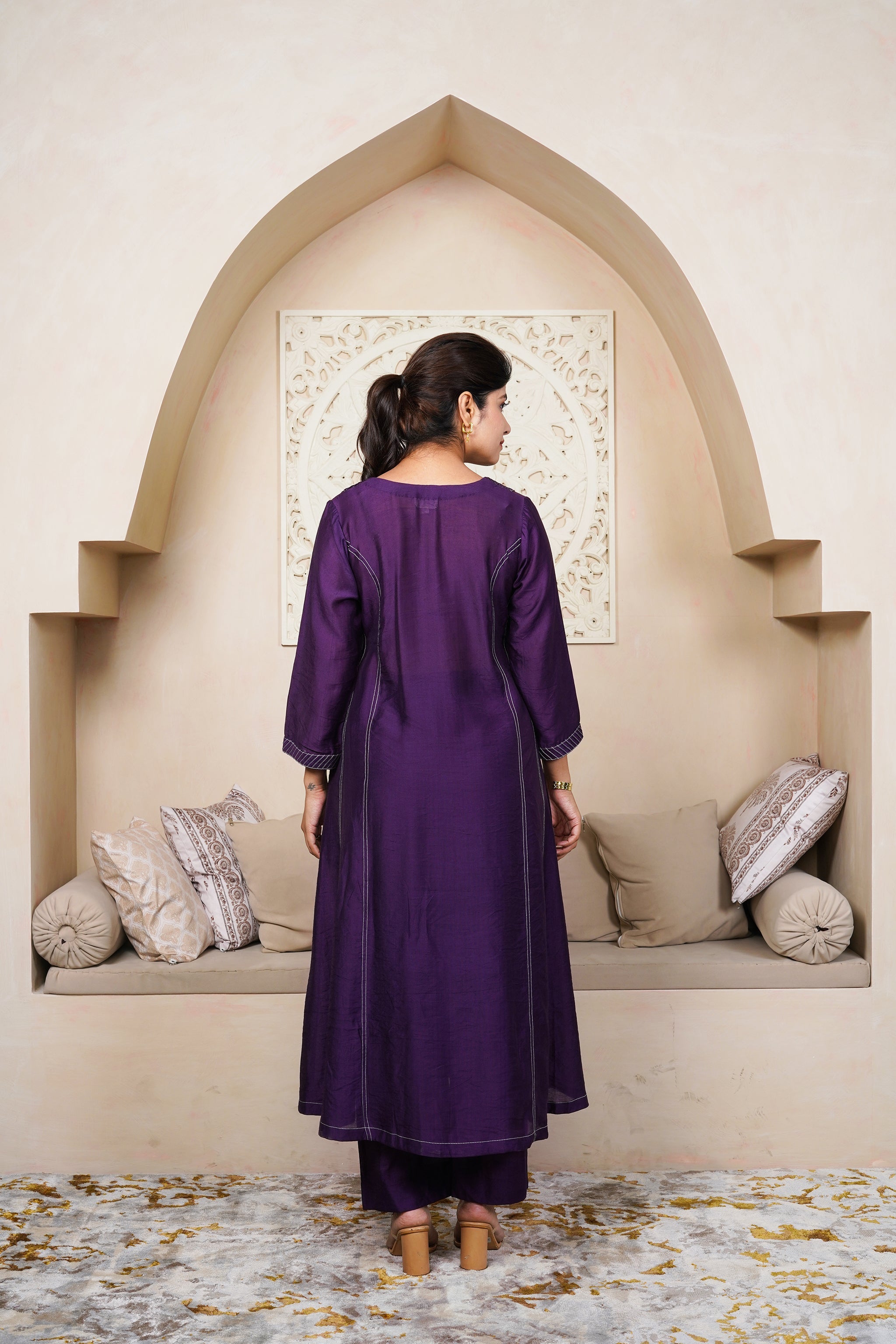 Russian Violet by Taro India with Imrie at Kamakhyaa for sustainable fashion