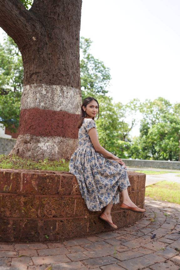 Floral Printed Kurta with pants by Hasttvam with Cotton, Floral, Fusion Wear, Handmade by Artisans, Natural dyes, Rang by Hasttvam, Relaxed Fit, Respondible production and Vegan, White at Kamakhyaa for sustainable fashion