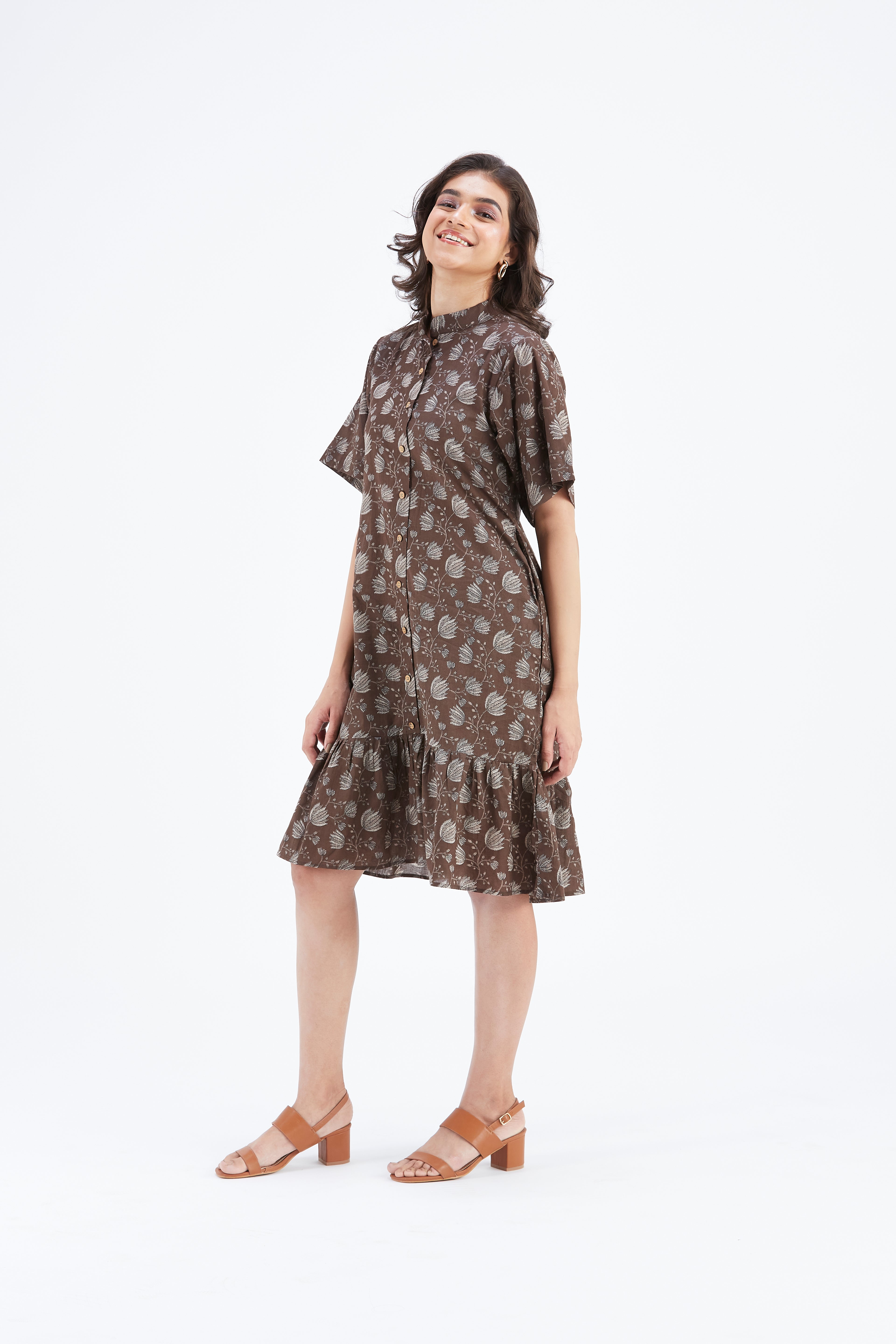 Oria dress by Hasttvam with Ete by Hasttvam at Kamakhyaa for sustainable fashion