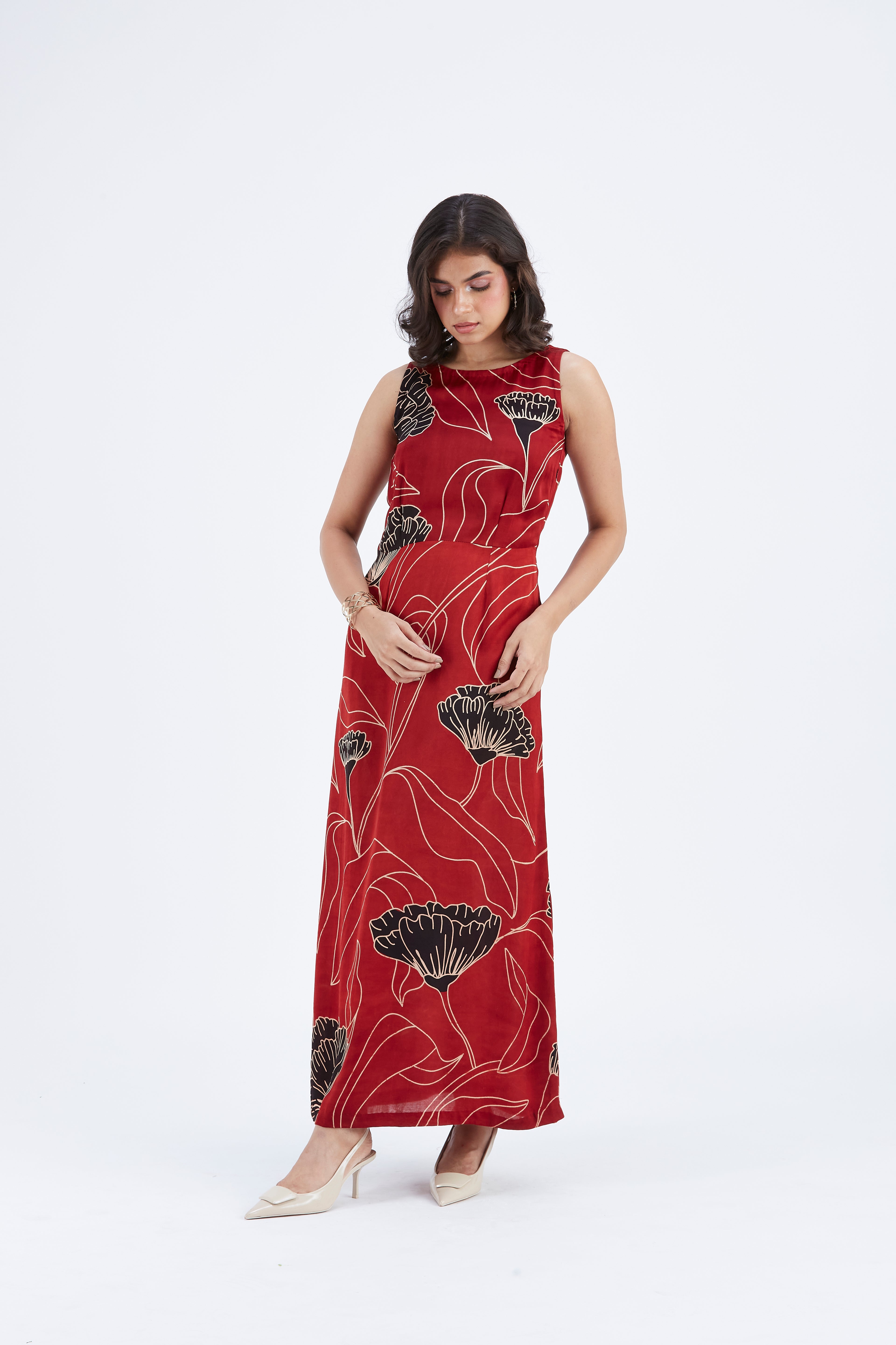 Elara dress by Hasttvam with Ete by Hasttvam at Kamakhyaa for sustainable fashion