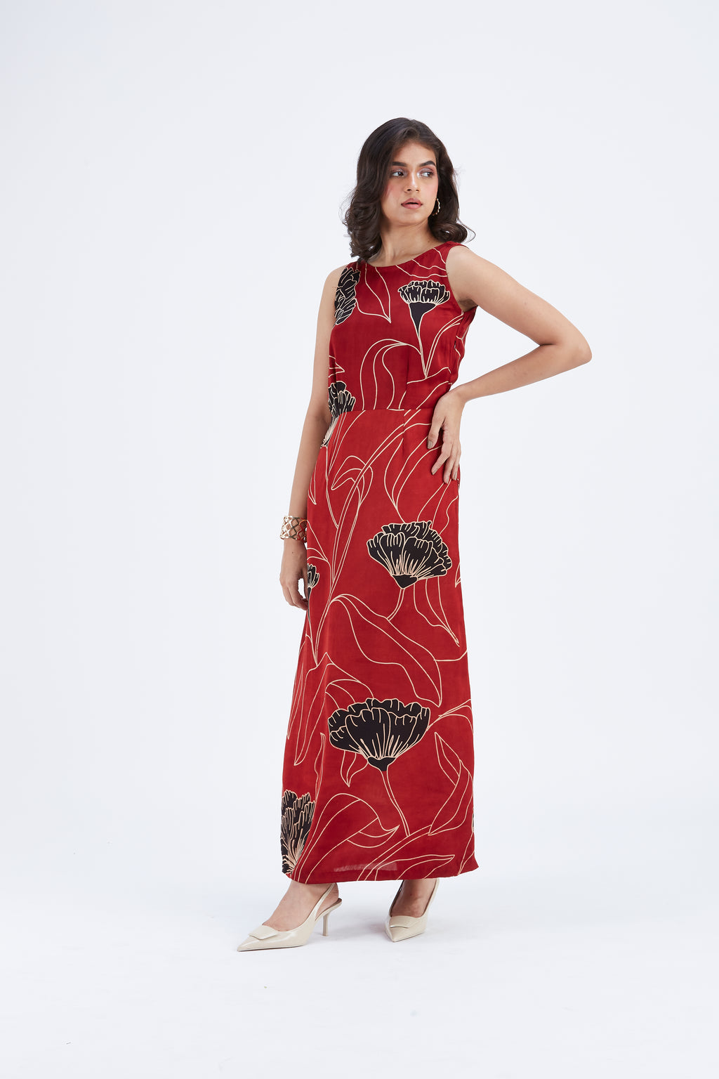 Elara dress by Hasttvam with Ete by Hasttvam at Kamakhyaa for sustainable fashion