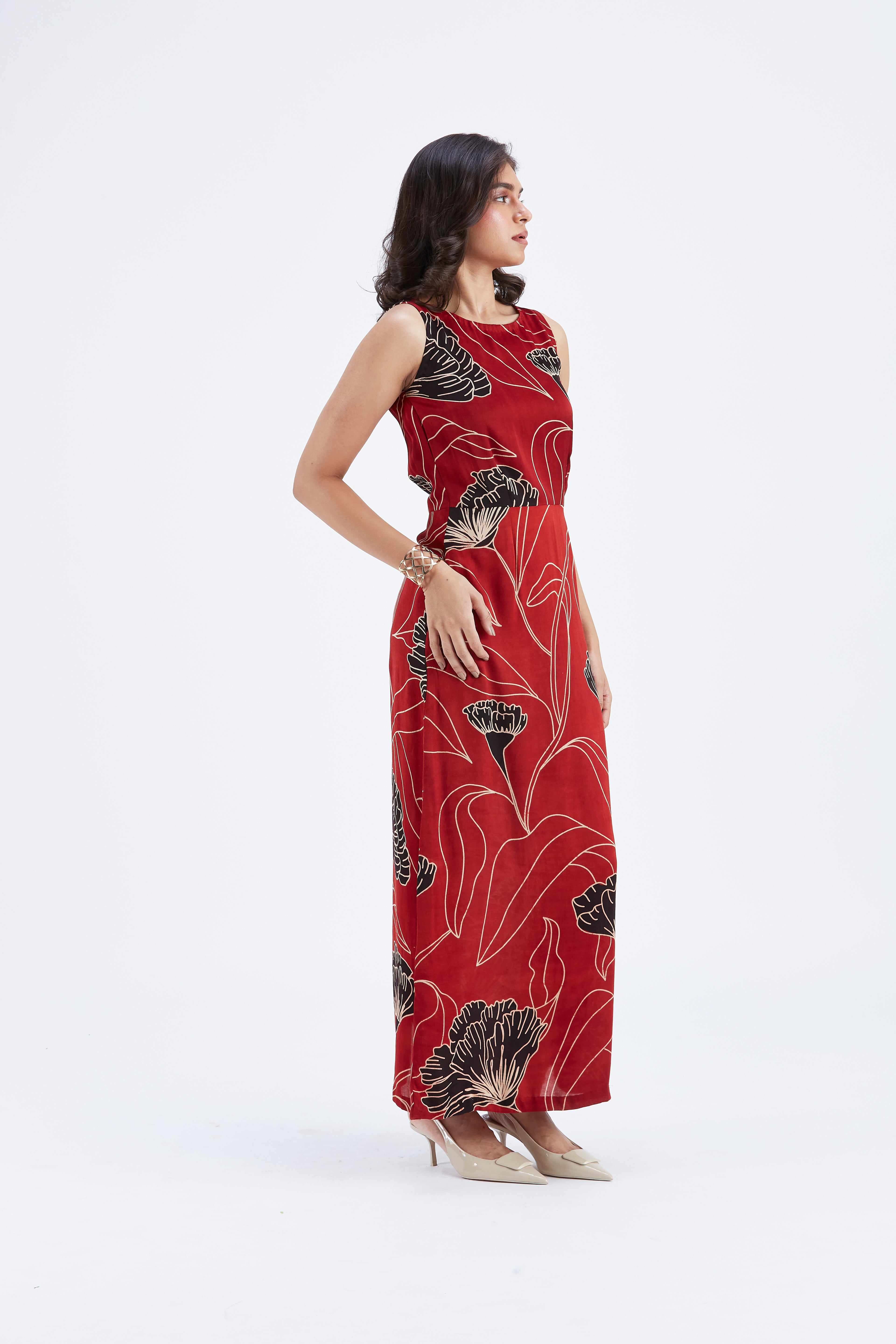 Elara dress by Hasttvam with Ete by Hasttvam at Kamakhyaa for sustainable fashion