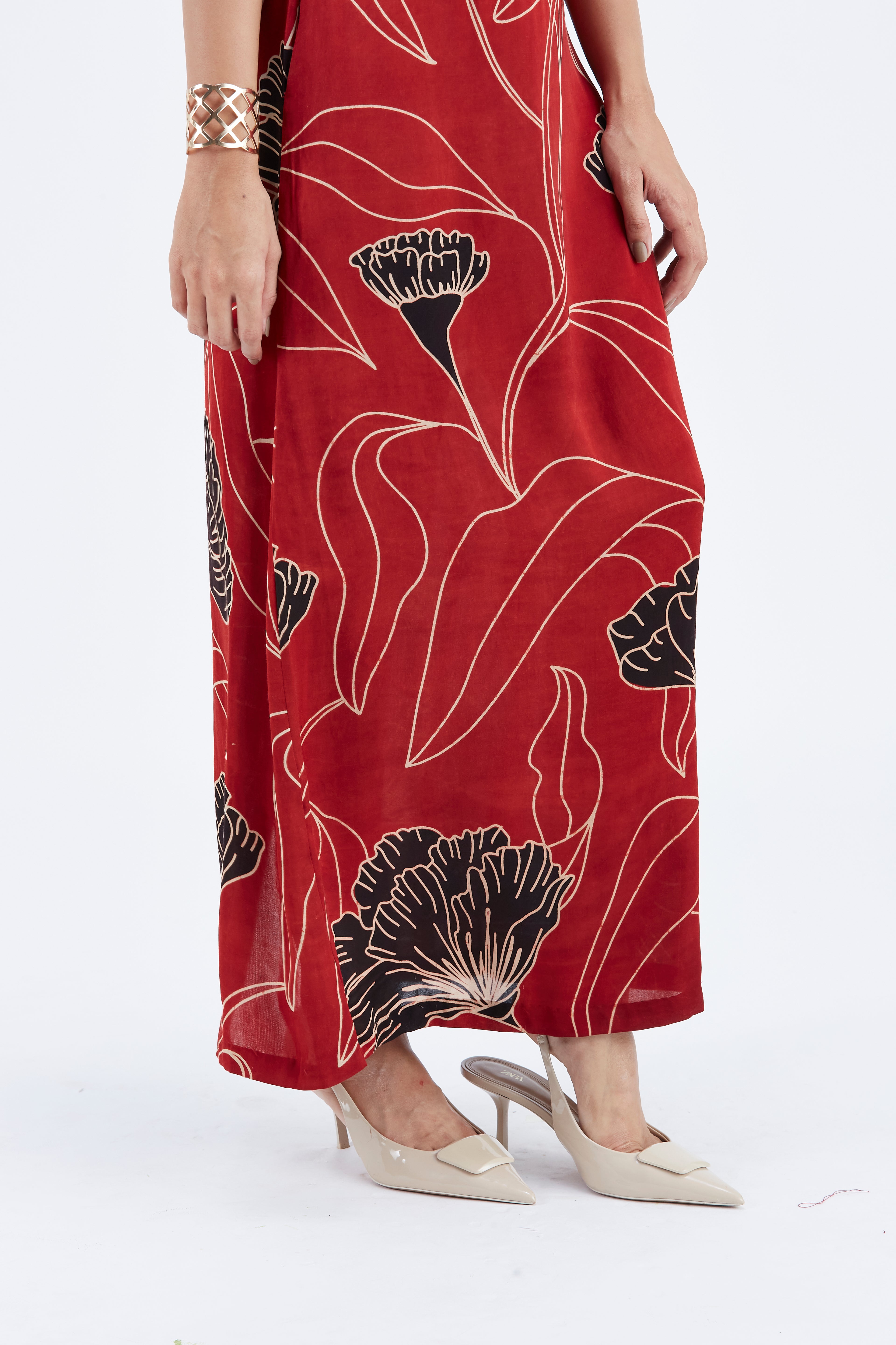 Elara dress by Hasttvam with Ete by Hasttvam at Kamakhyaa for sustainable fashion