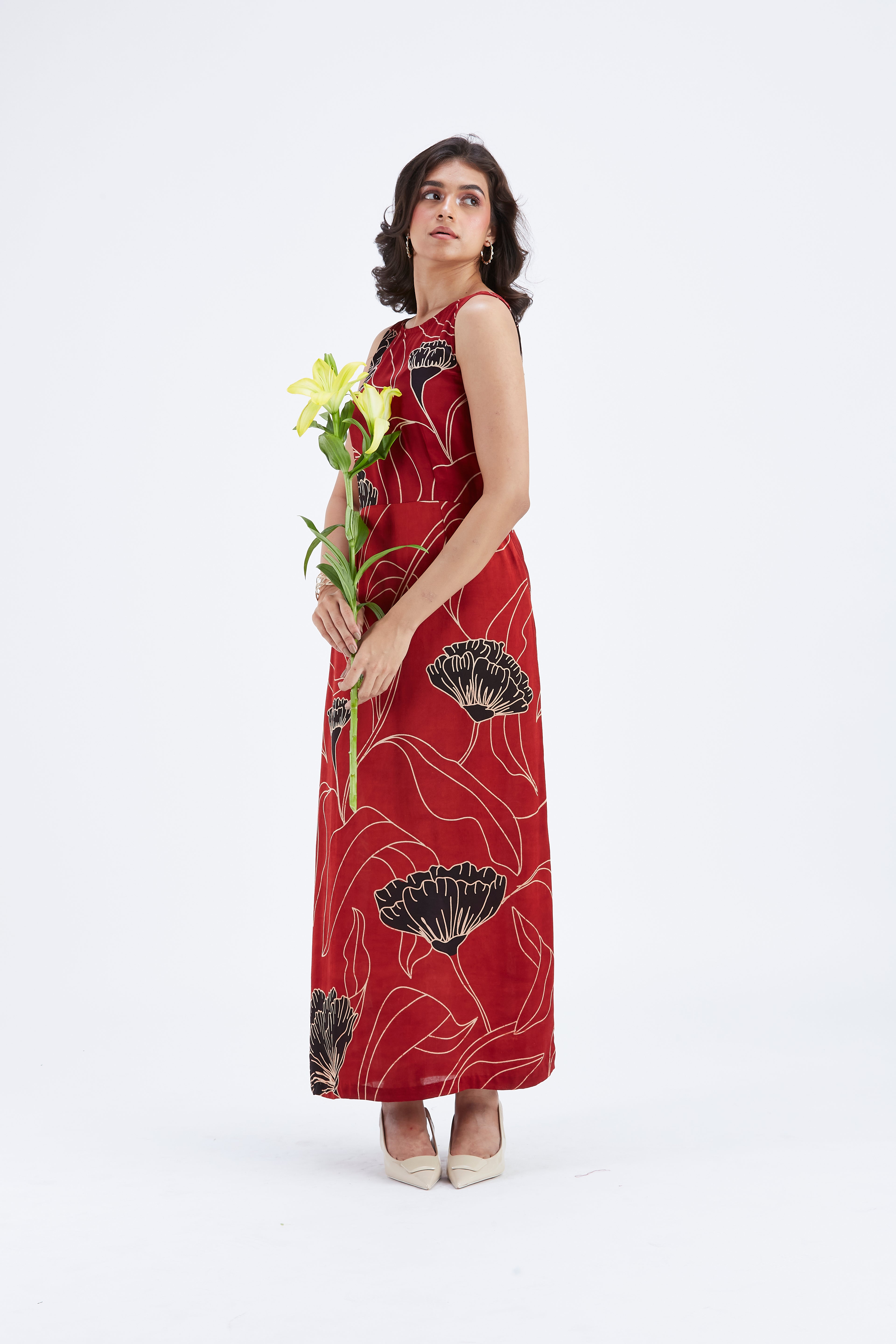 Elara dress by Hasttvam with Ete by Hasttvam at Kamakhyaa for sustainable fashion