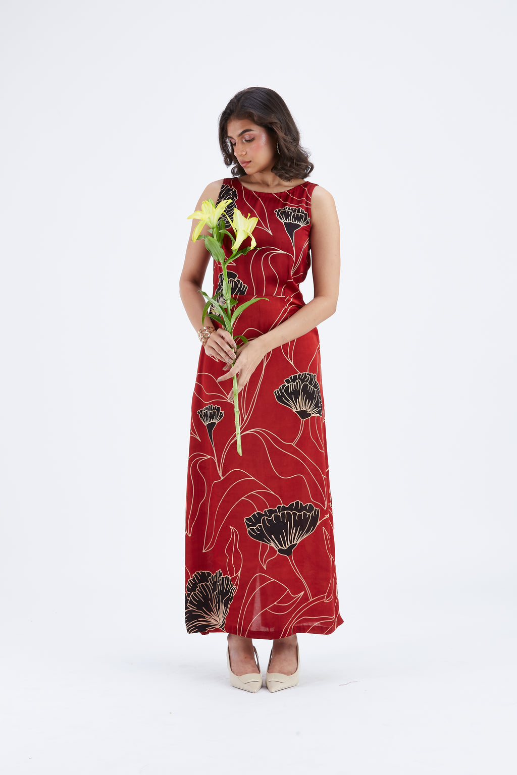 Elara dress by Hasttvam with Ete by Hasttvam at Kamakhyaa for sustainable fashion