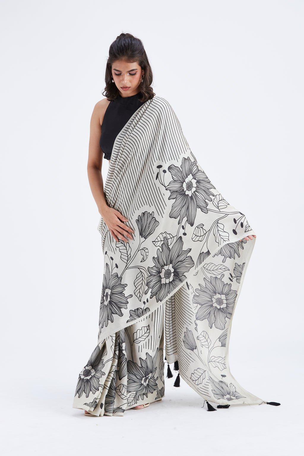 Savana Saree by Hasttvam with Ete by Hasttvam at Kamakhyaa for sustainable fashion