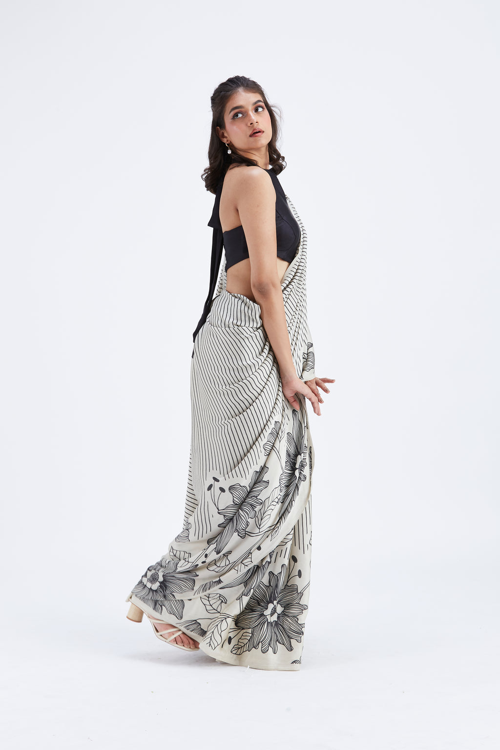 Savana Saree by Hasttvam with Ete by Hasttvam at Kamakhyaa for sustainable fashion
