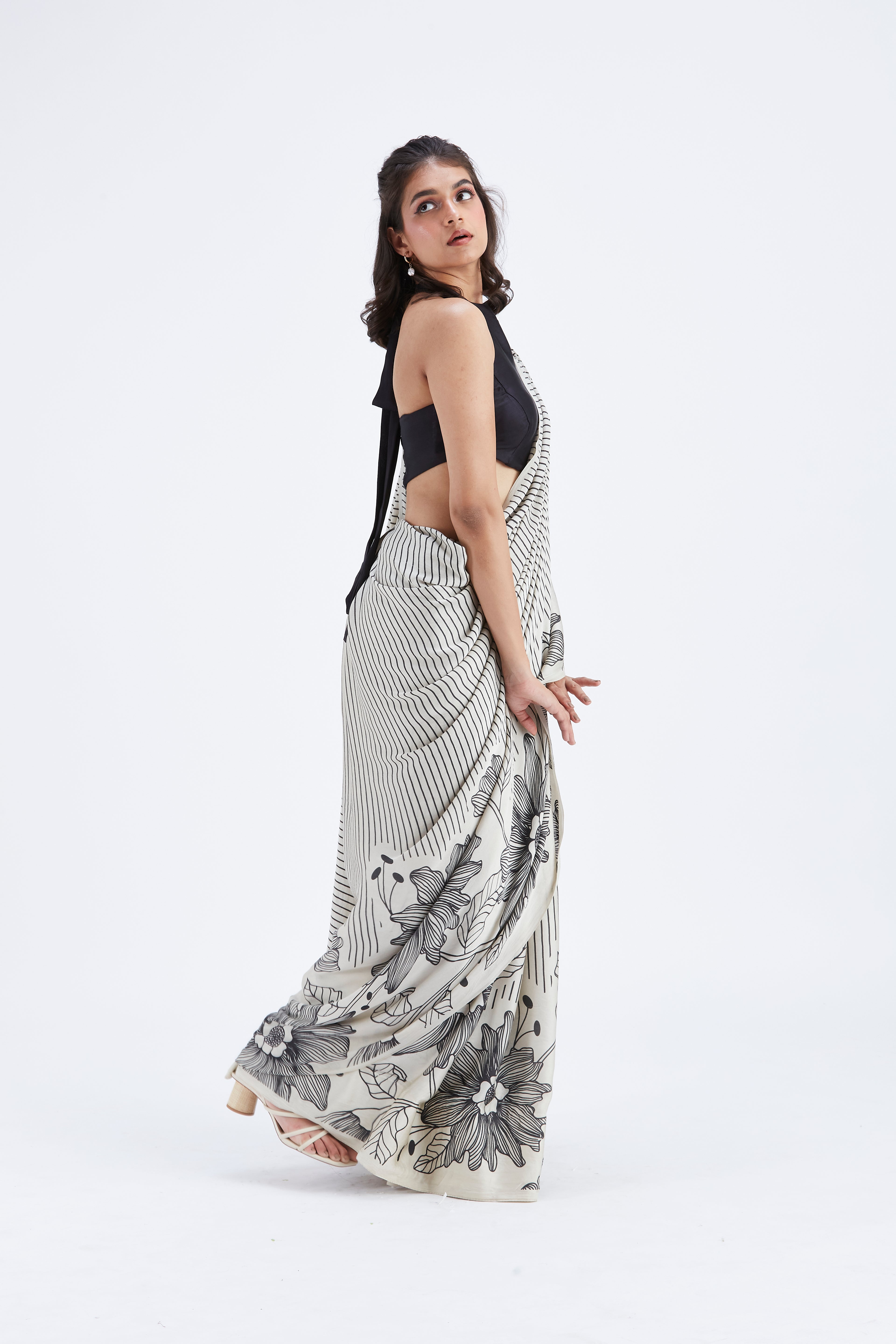 Savana Saree by Hasttvam with Ete by Hasttvam at Kamakhyaa for sustainable fashion