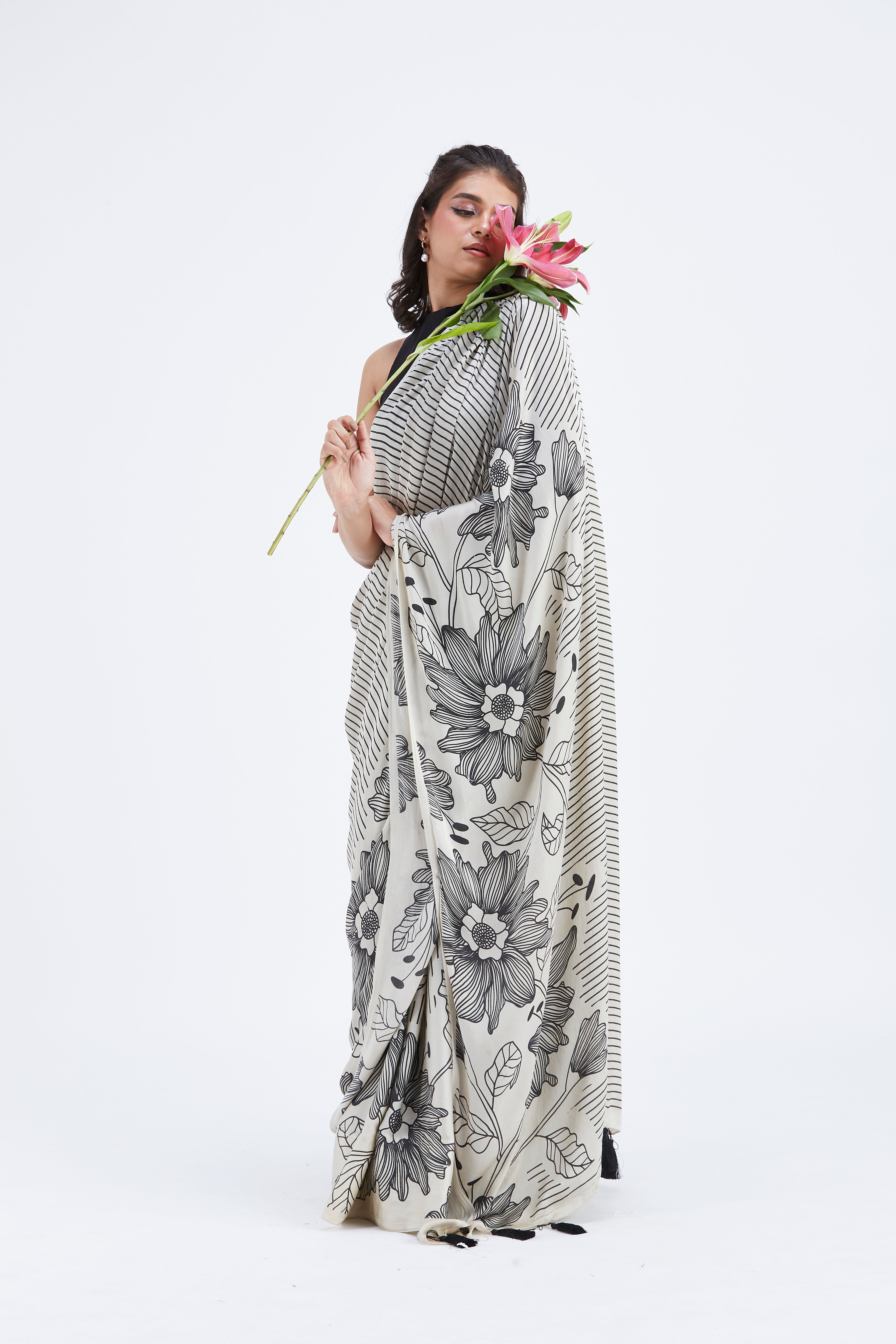 Savana Saree by Hasttvam with Ete by Hasttvam at Kamakhyaa for sustainable fashion