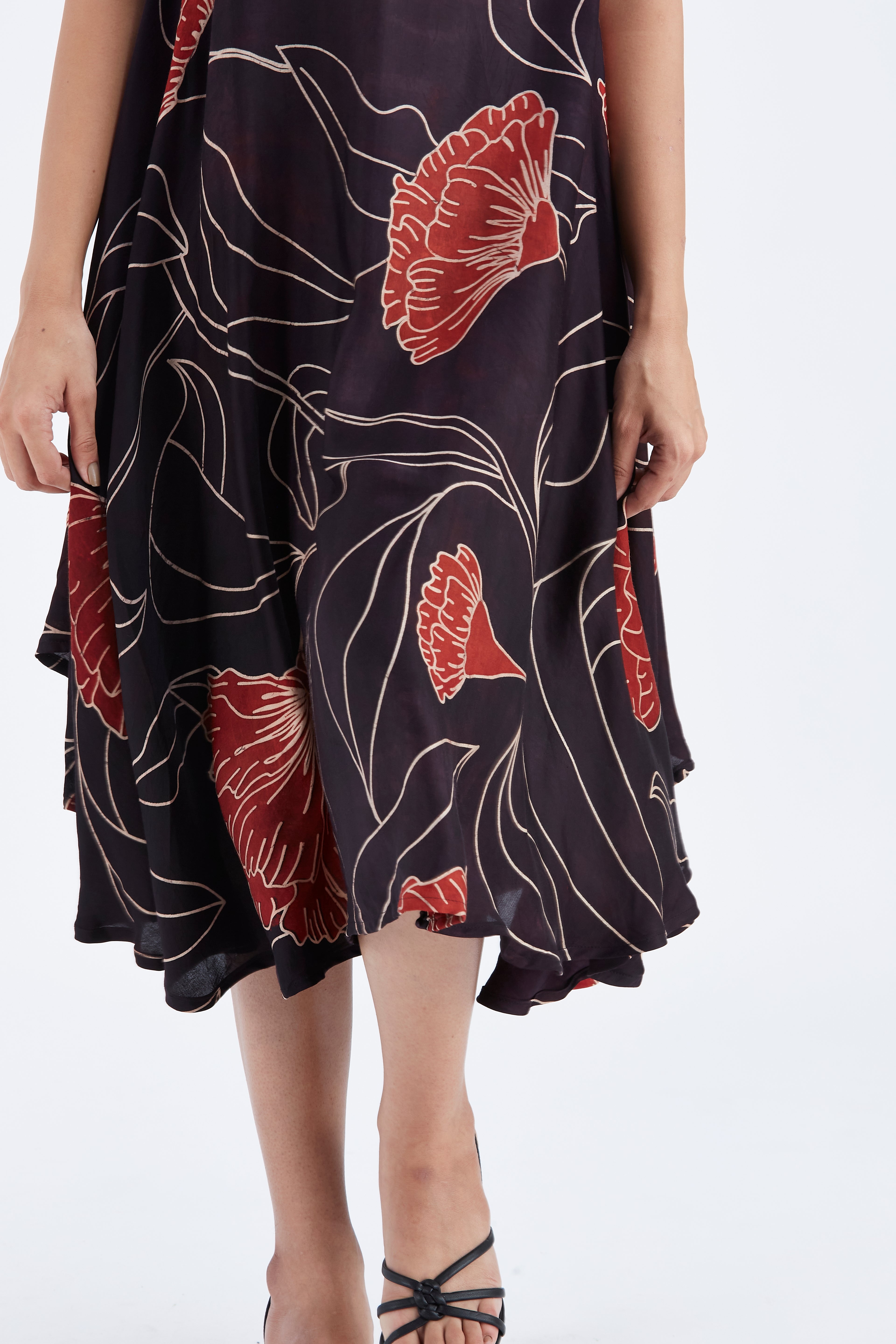 Reya Black dress by Hasttvam with Ete by Hasttvam at Kamakhyaa for sustainable fashion