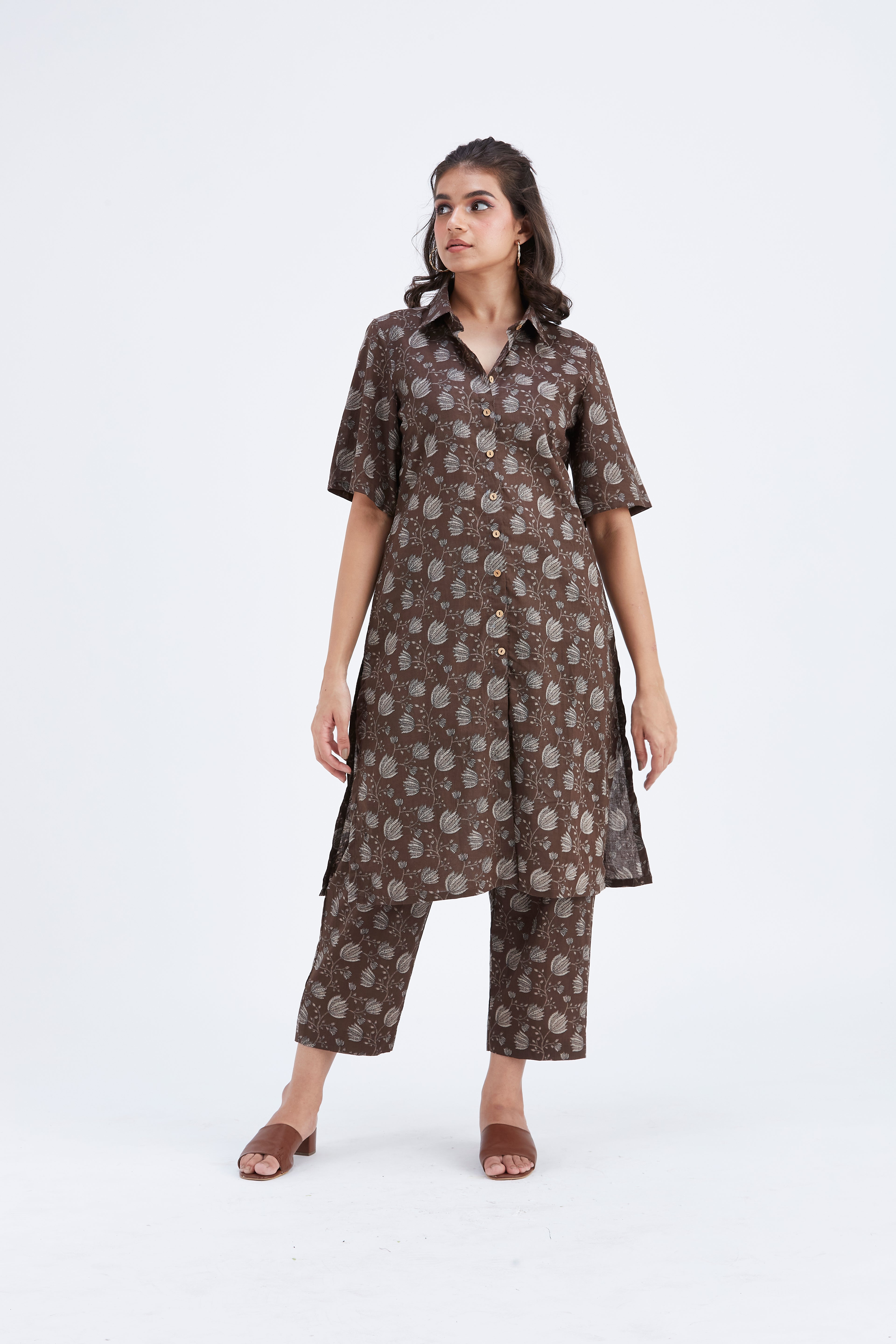 Easha Brown kurta set by Hasttvam with Ete by Hasttvam at Kamakhyaa for sustainable fashion