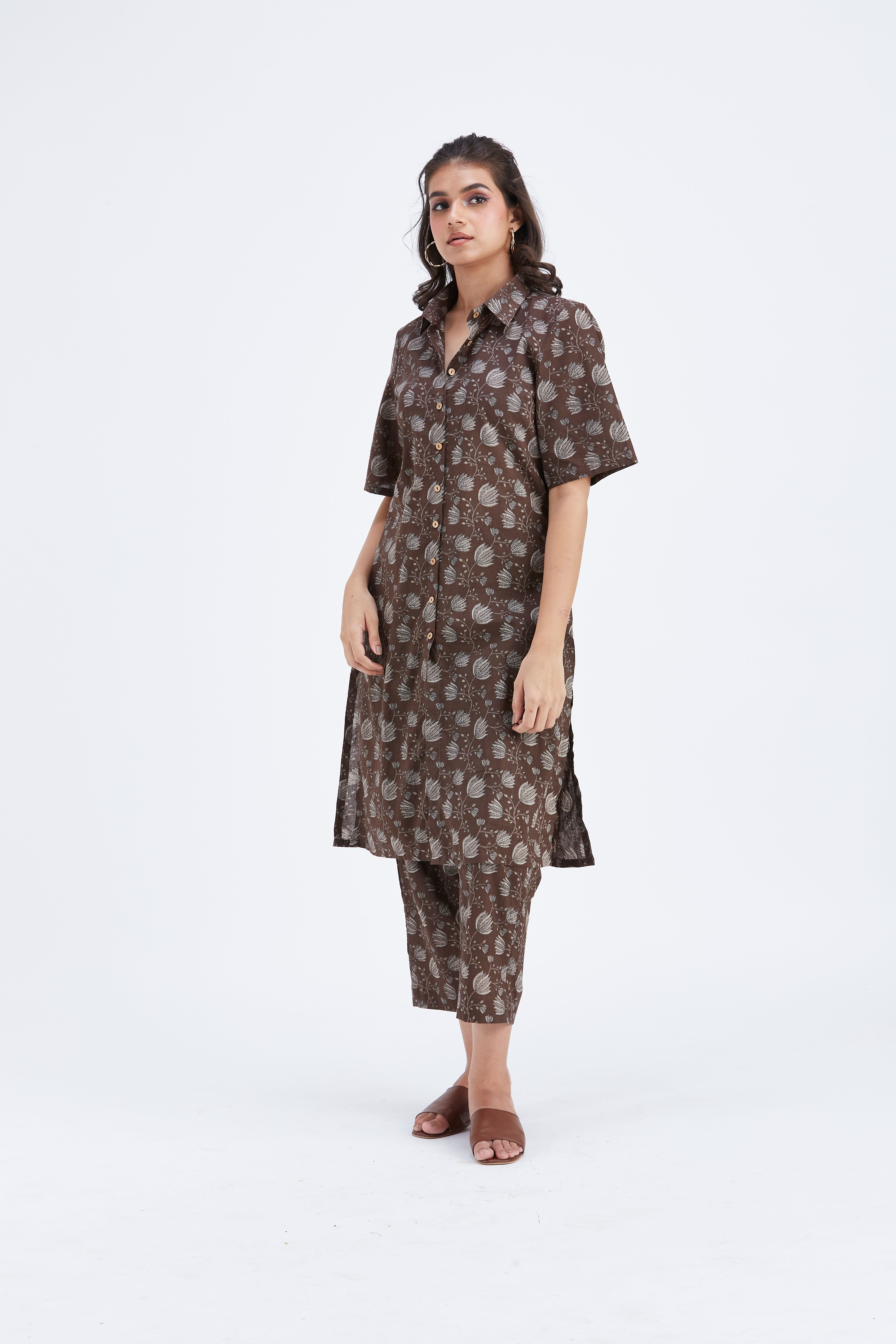 Easha Brown kurta set by Hasttvam with Ete by Hasttvam at Kamakhyaa for sustainable fashion
