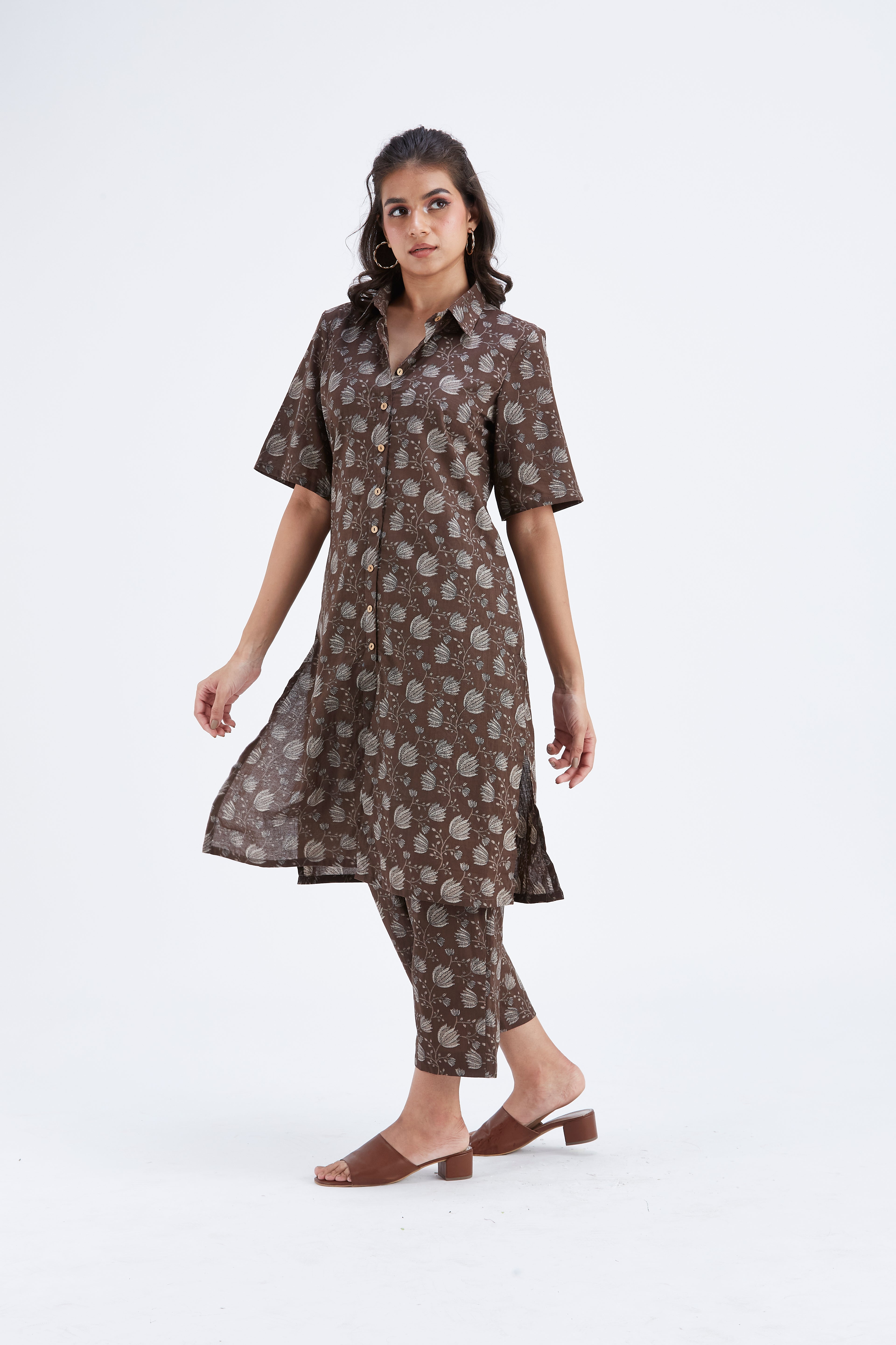 Easha Brown kurta set by Hasttvam with Ete by Hasttvam at Kamakhyaa for sustainable fashion