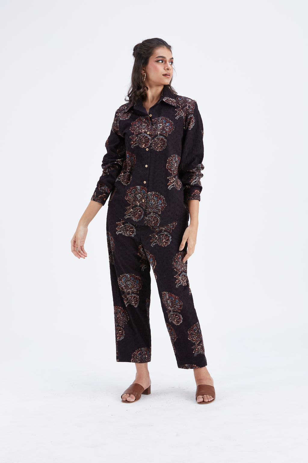 Yuna Black Co-ord set by Hasttvam with Ete by Hasttvam at Kamakhyaa for sustainable fashion