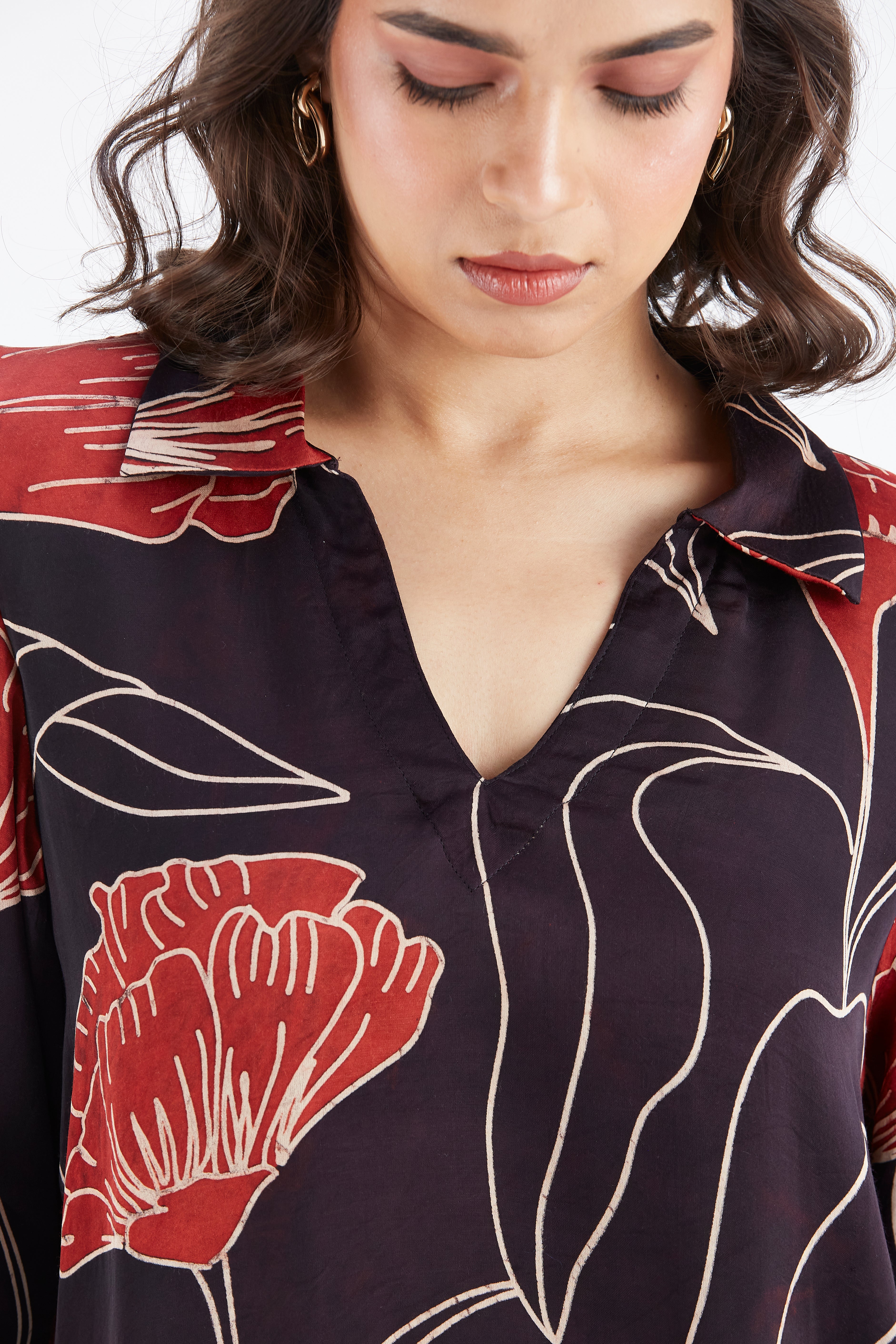 Inya Black kurta set by Hasttvam with Ete by Hasttvam at Kamakhyaa for sustainable fashion