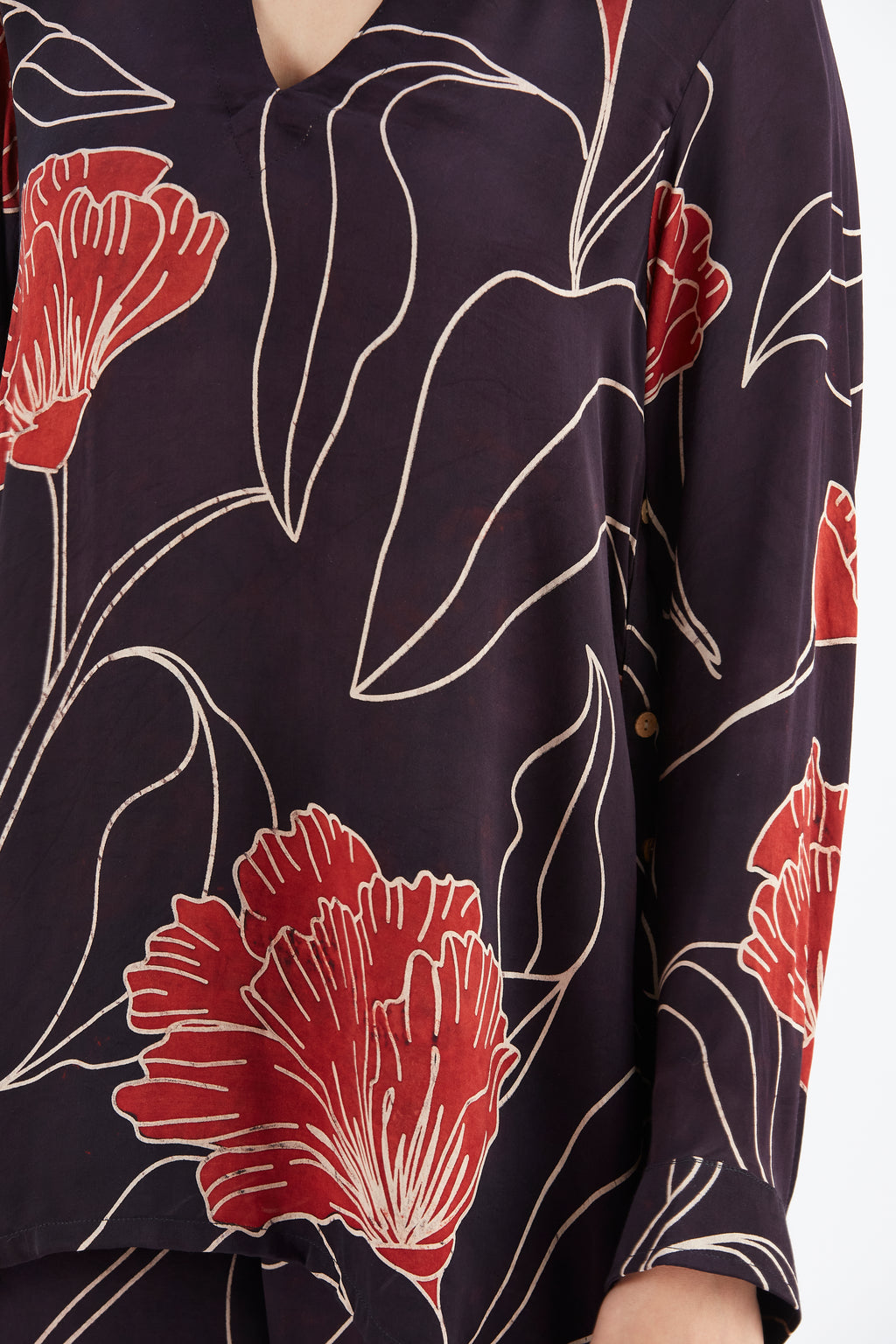 Inya Black kurta set by Hasttvam with Ete by Hasttvam at Kamakhyaa for sustainable fashion