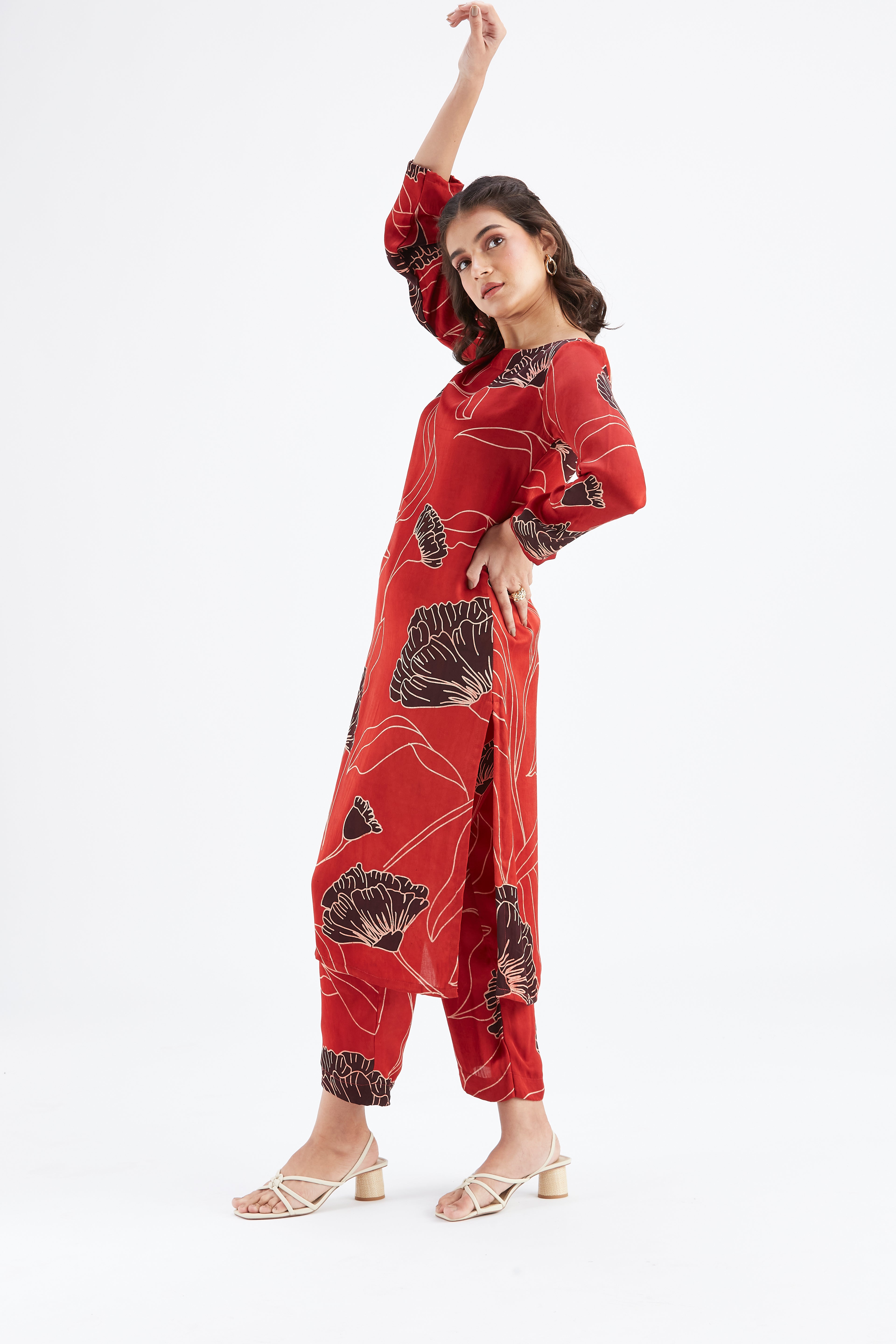 Yara Red kurta set by Hasttvam with Ete by Hasttvam at Kamakhyaa for sustainable fashion