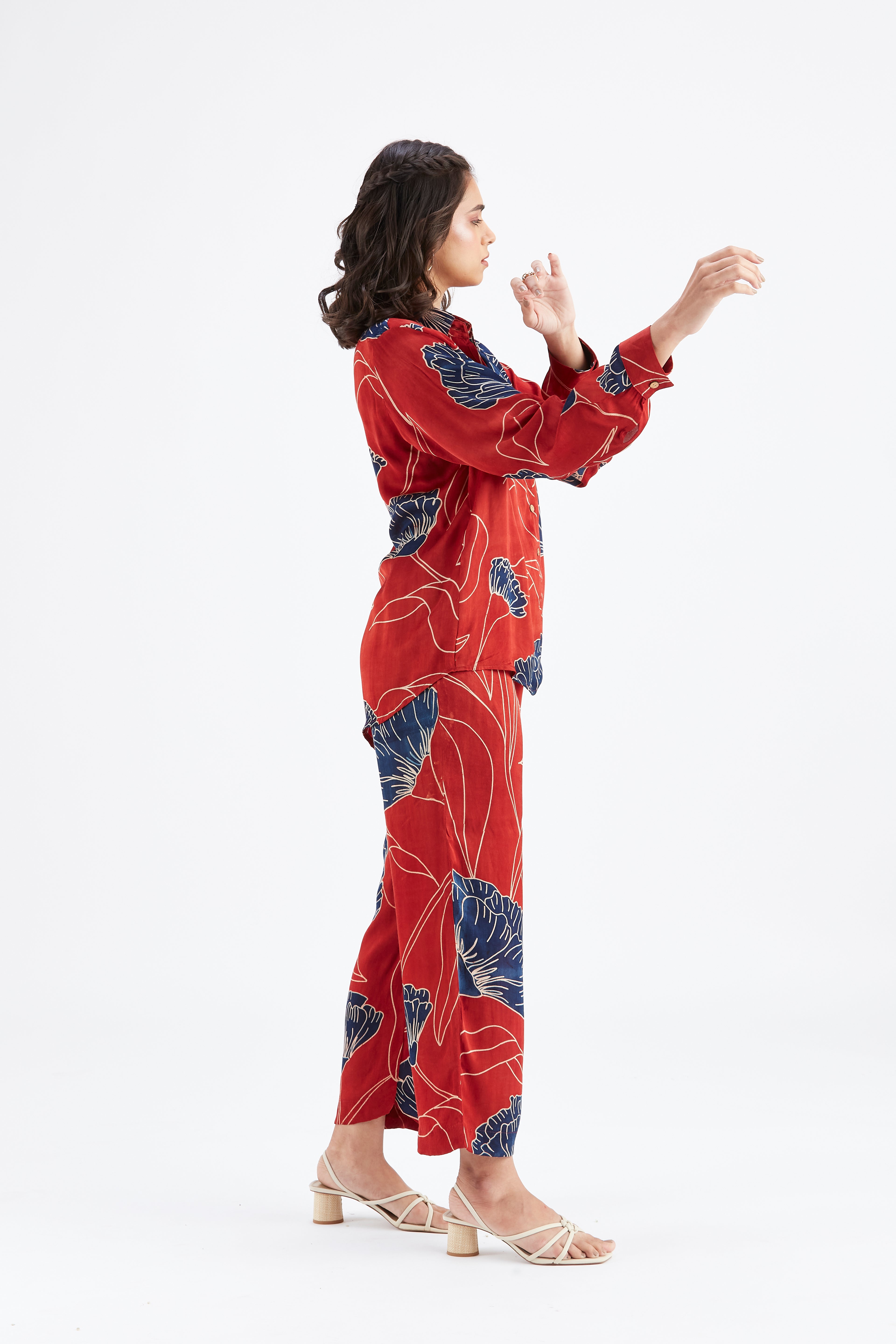 Yuna Red Co-ord set by Hasttvam with Ete by Hasttvam at Kamakhyaa for sustainable fashion