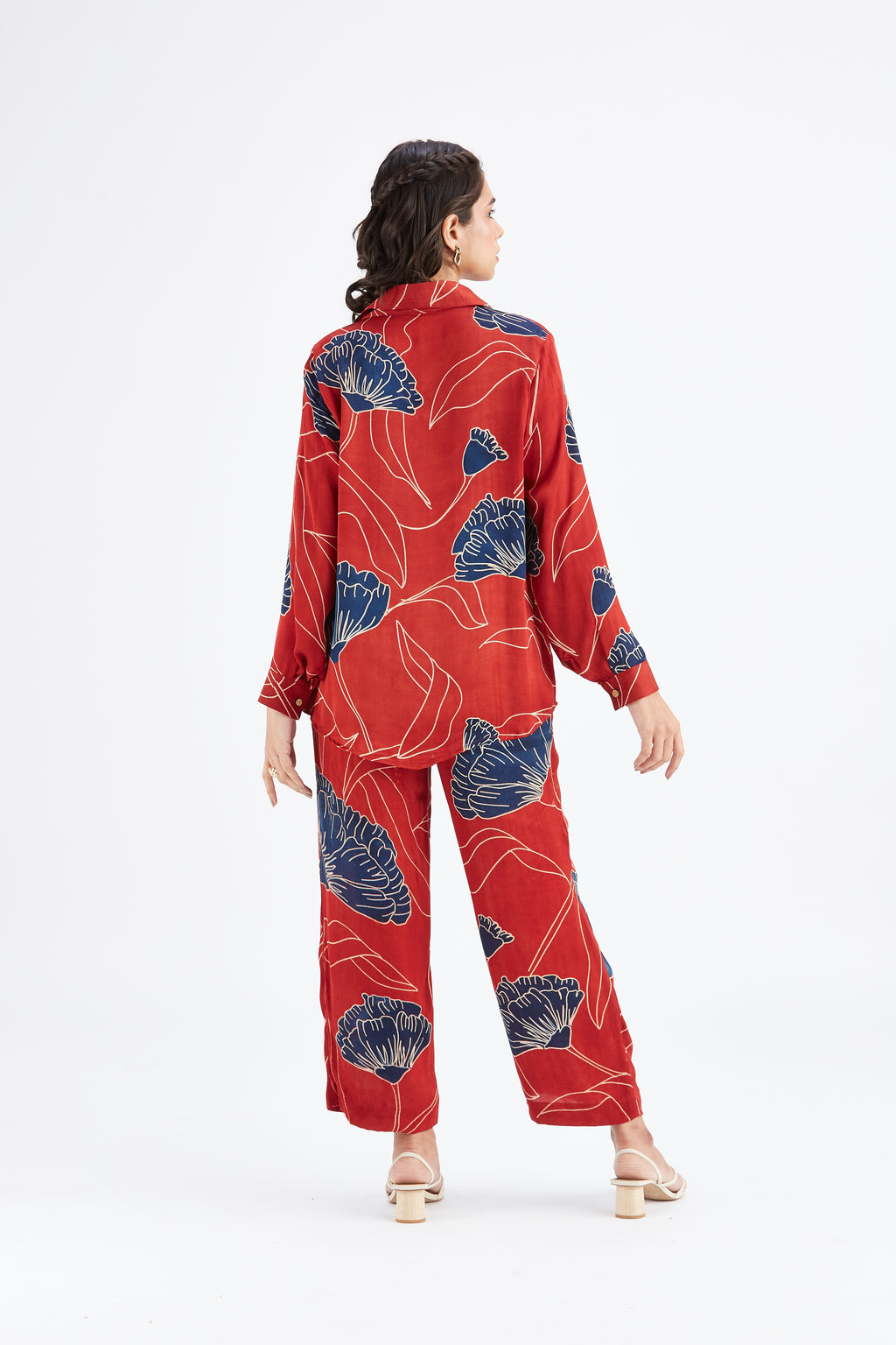 Yuna Red Co-ord set by Hasttvam with Ete by Hasttvam at Kamakhyaa for sustainable fashion