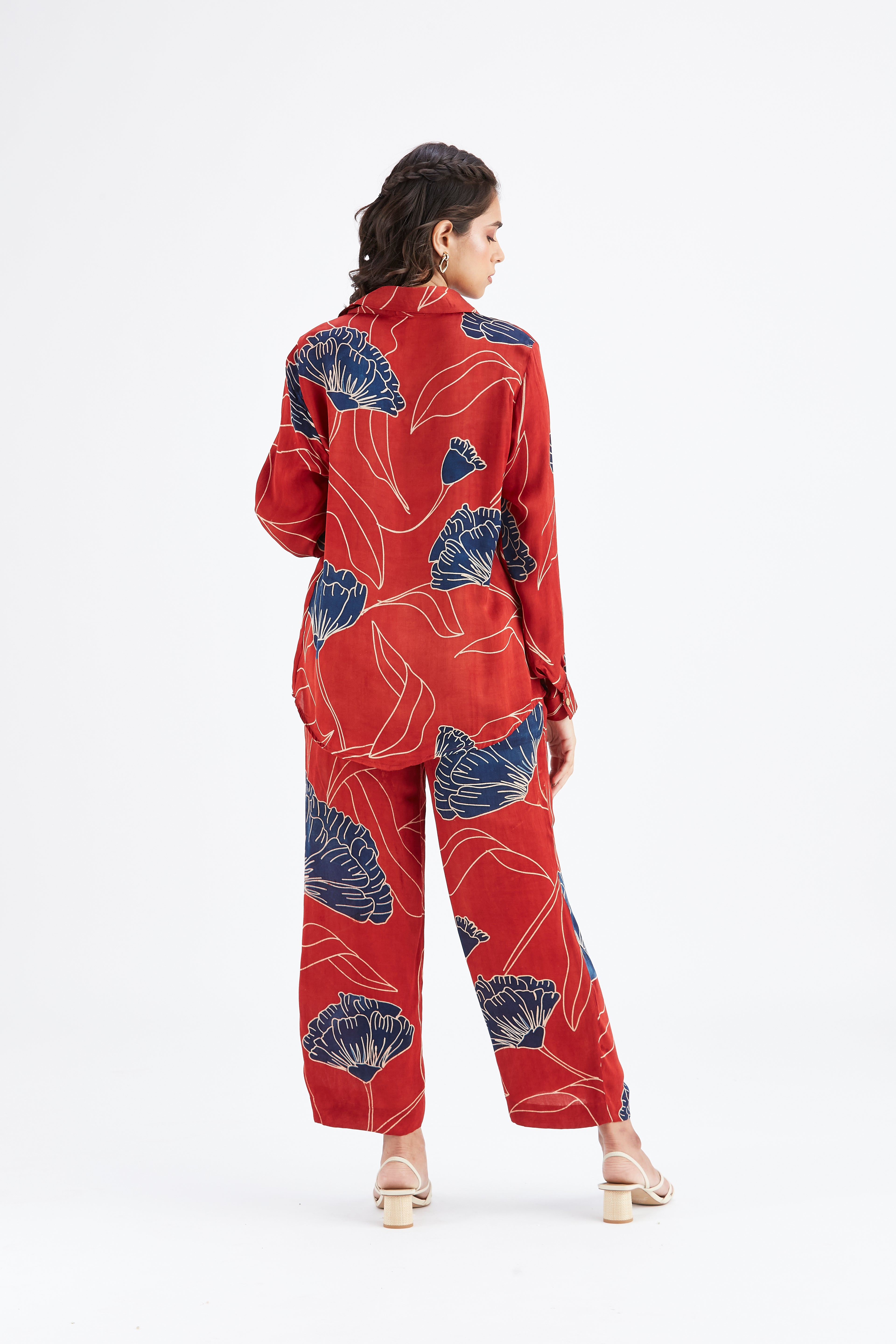 Yuna Red Co-ord set by Hasttvam with Ete by Hasttvam at Kamakhyaa for sustainable fashion