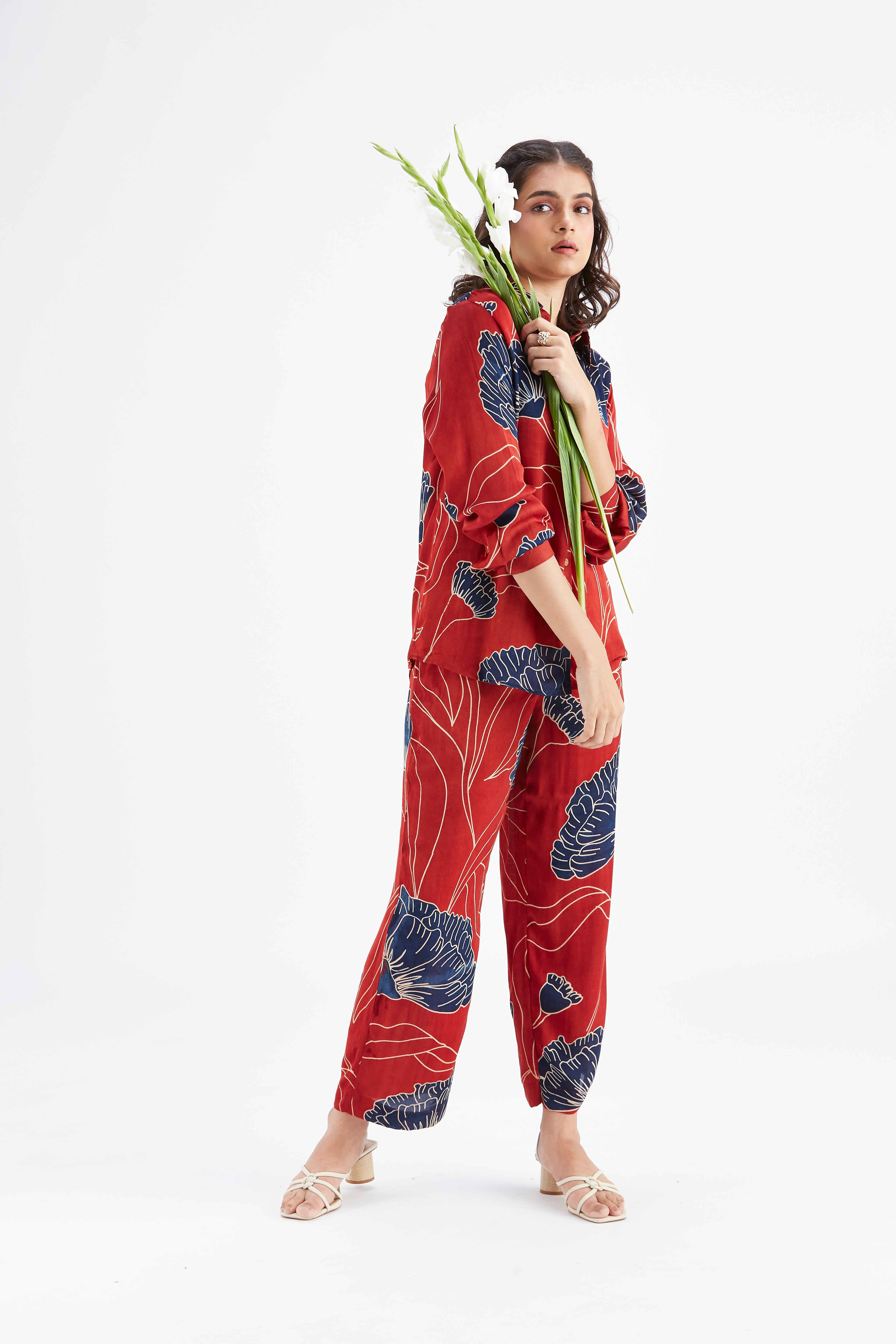 Yuna Red Co-ord set by Hasttvam with Ete by Hasttvam at Kamakhyaa for sustainable fashion