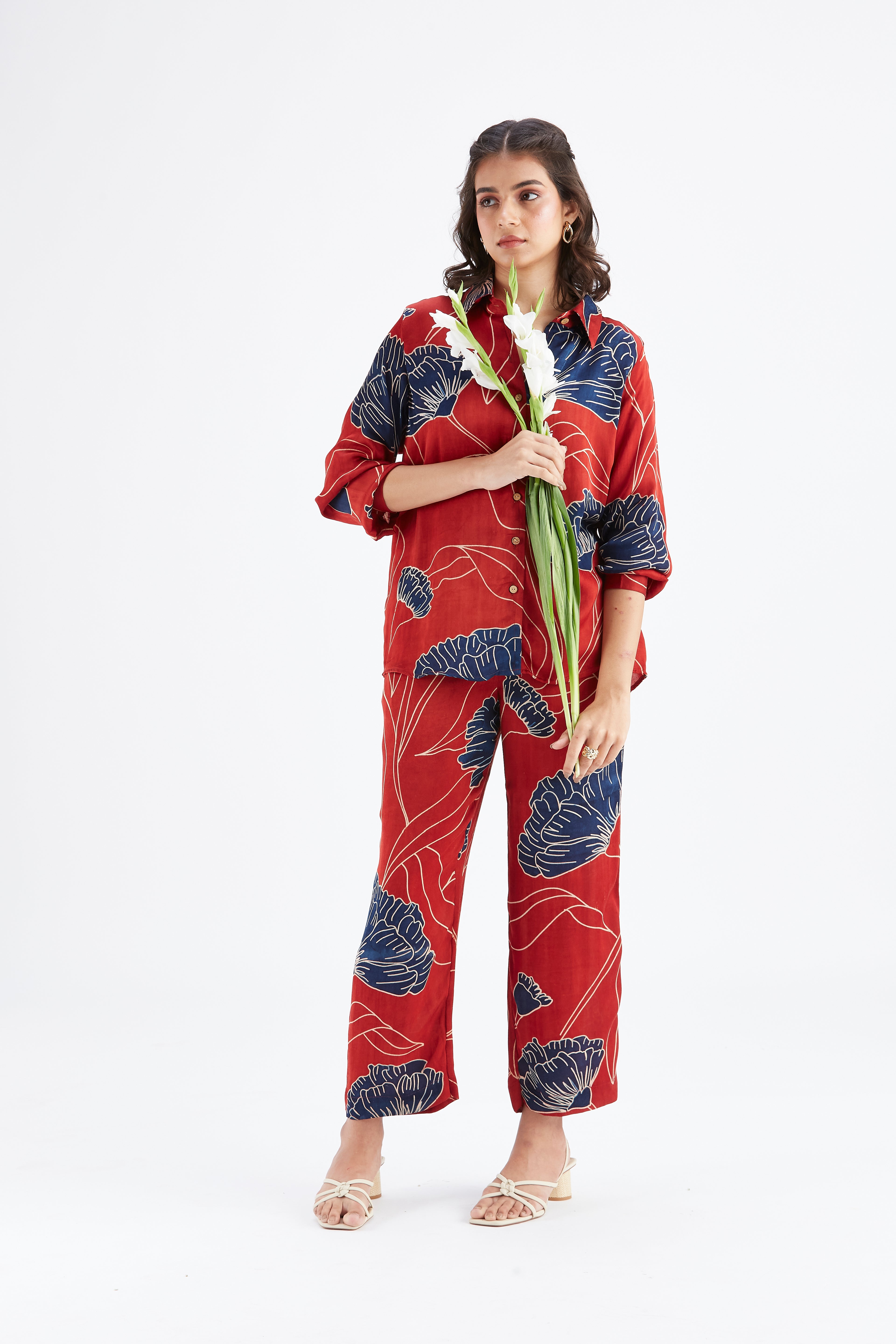 Yuna Red Co-ord set by Hasttvam with Ete by Hasttvam at Kamakhyaa for sustainable fashion