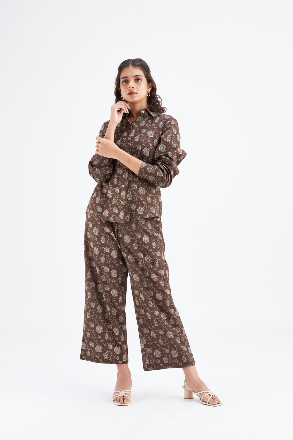 Yuna Brown Co-ord set by Hasttvam with Ete by Hasttvam at Kamakhyaa for sustainable fashion