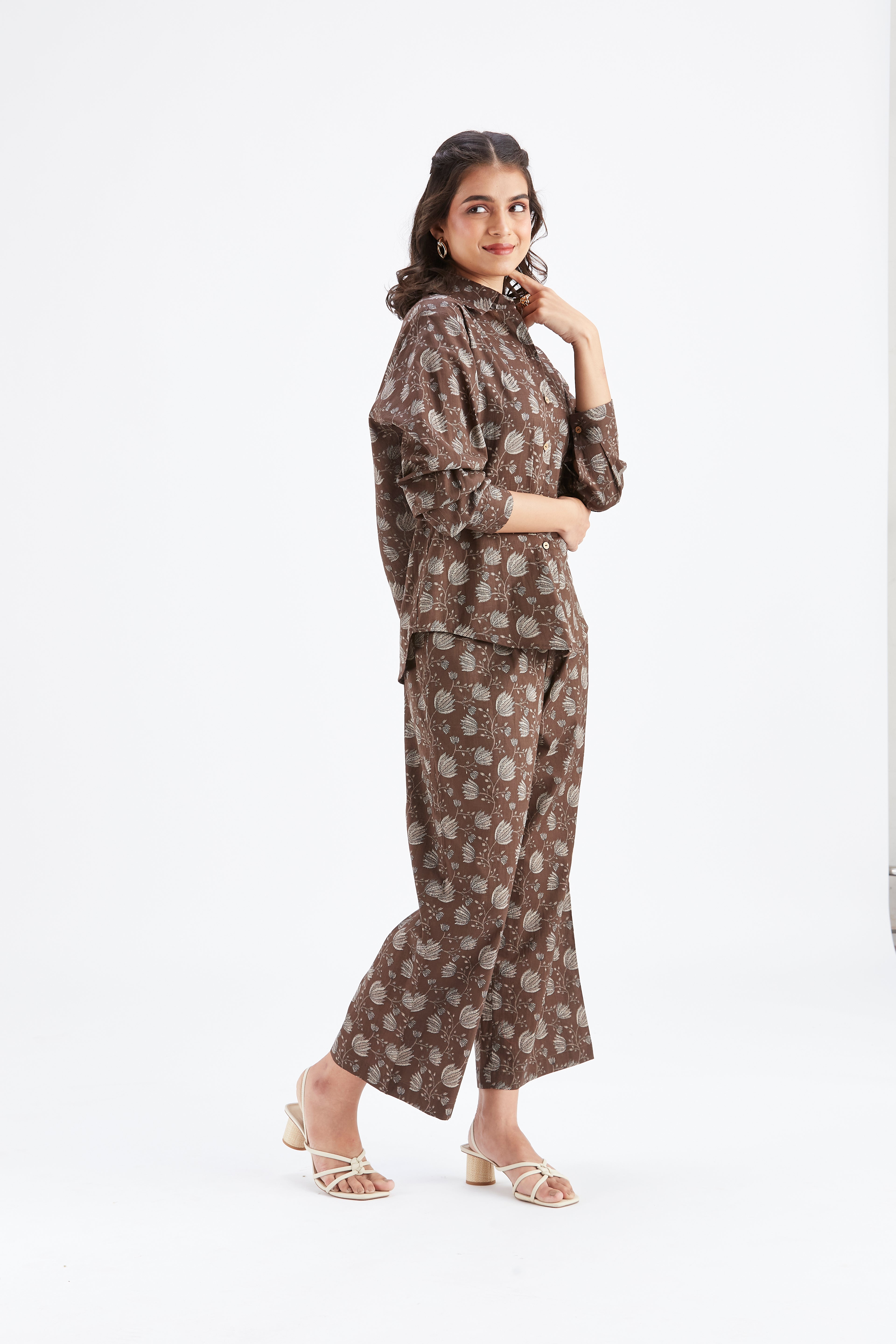 Yuna Brown Co-ord set by Hasttvam with Ete by Hasttvam at Kamakhyaa for sustainable fashion