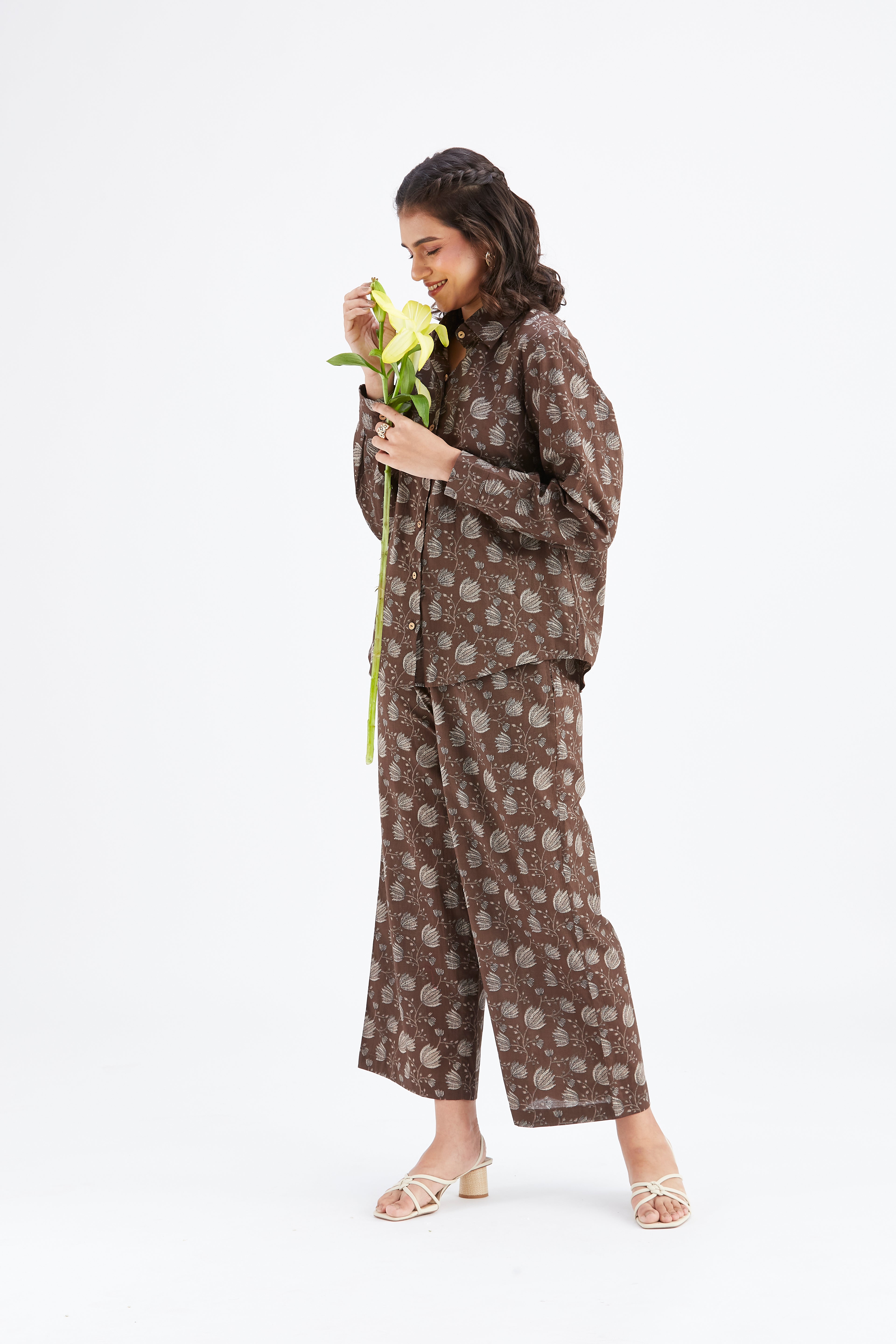 Yuna Brown Co-ord set by Hasttvam with Ete by Hasttvam at Kamakhyaa for sustainable fashion