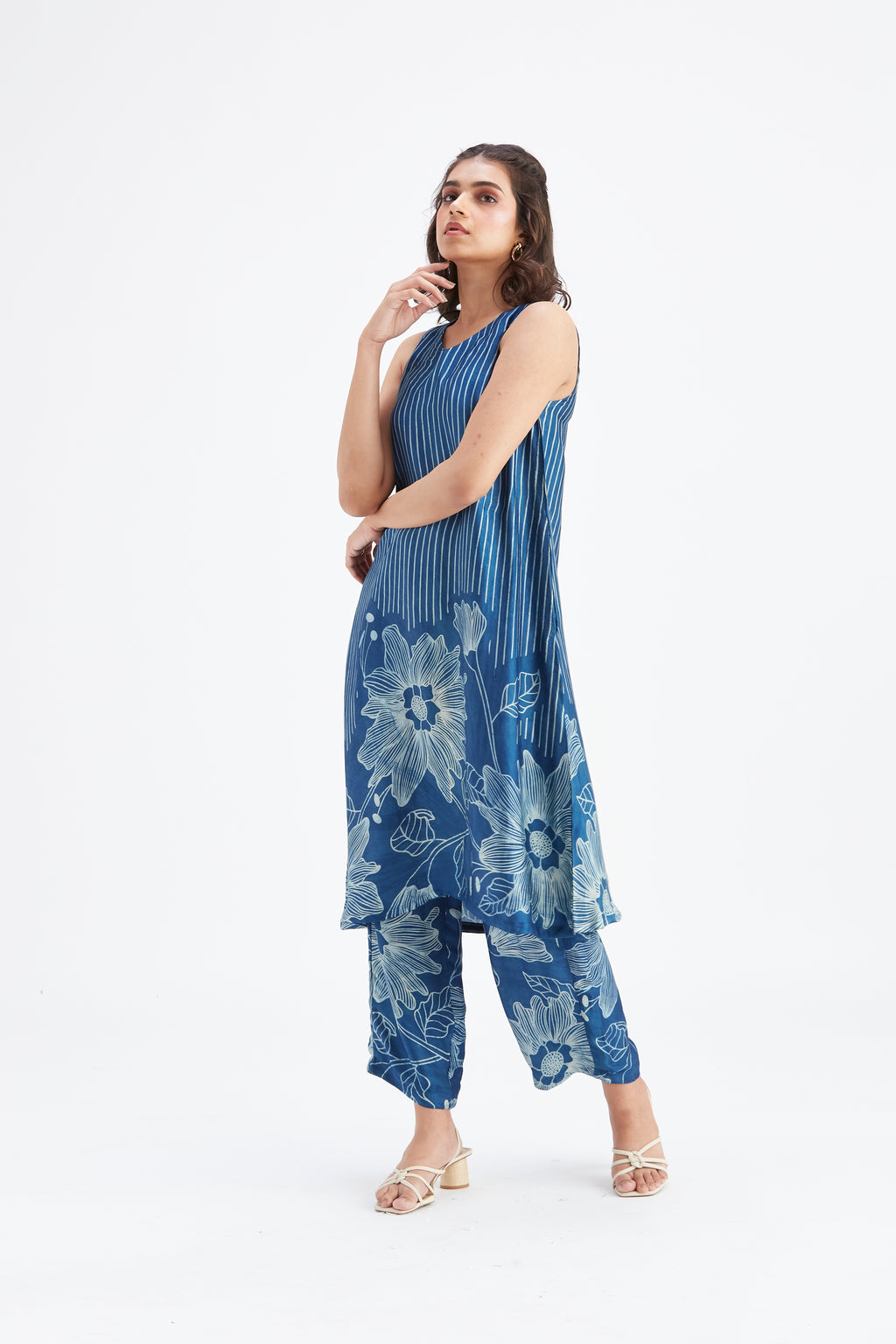 Sona Indigo kurta set by Hasttvam with Ete by Hasttvam at Kamakhyaa for sustainable fashion