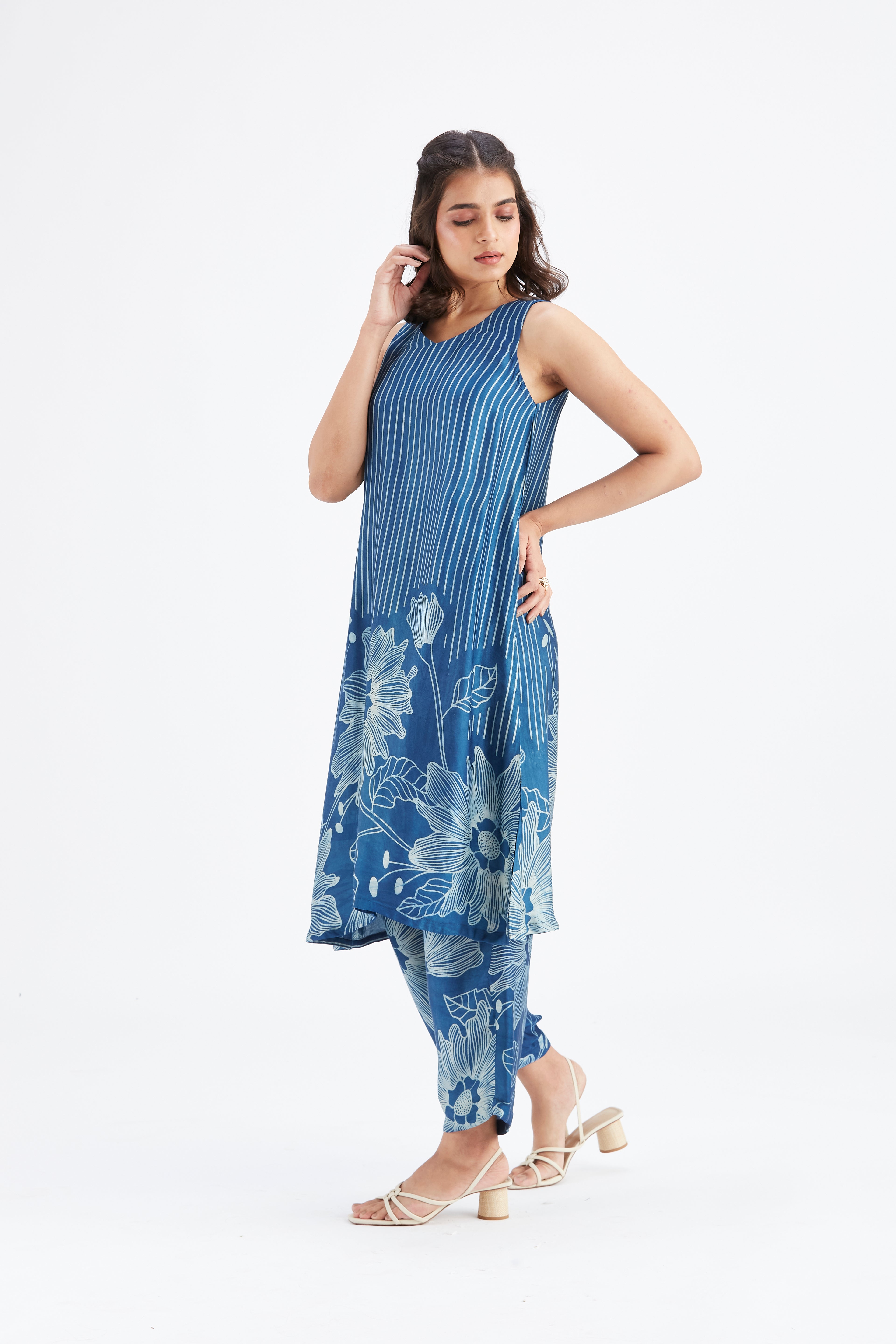 Sona Indigo kurta set by Hasttvam with Ete by Hasttvam at Kamakhyaa for sustainable fashion