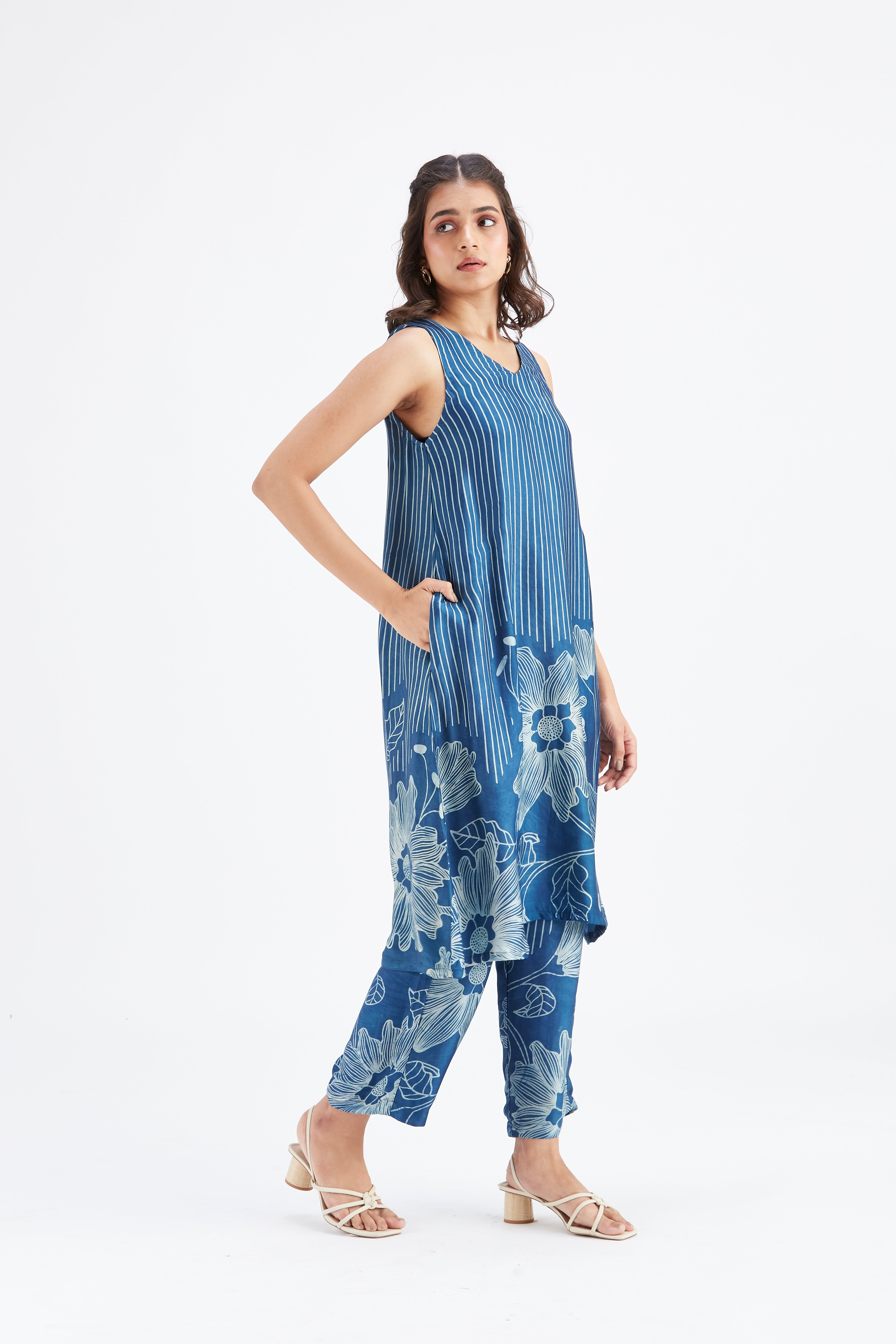 Sona Indigo kurta set by Hasttvam with Ete by Hasttvam at Kamakhyaa for sustainable fashion