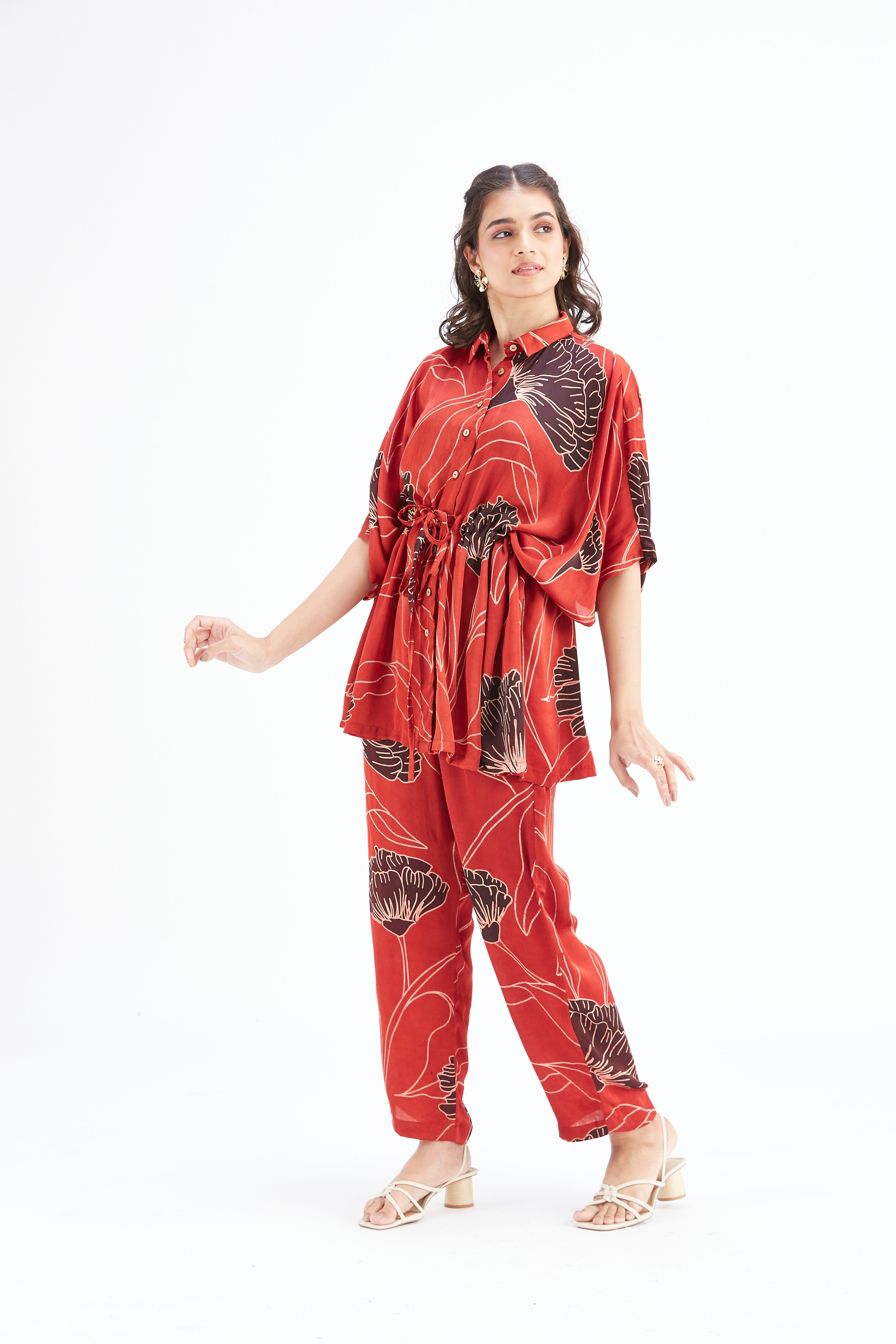 Amae Red Co-ord set by Hasttvam with Ete by Hasttvam at Kamakhyaa for sustainable fashion