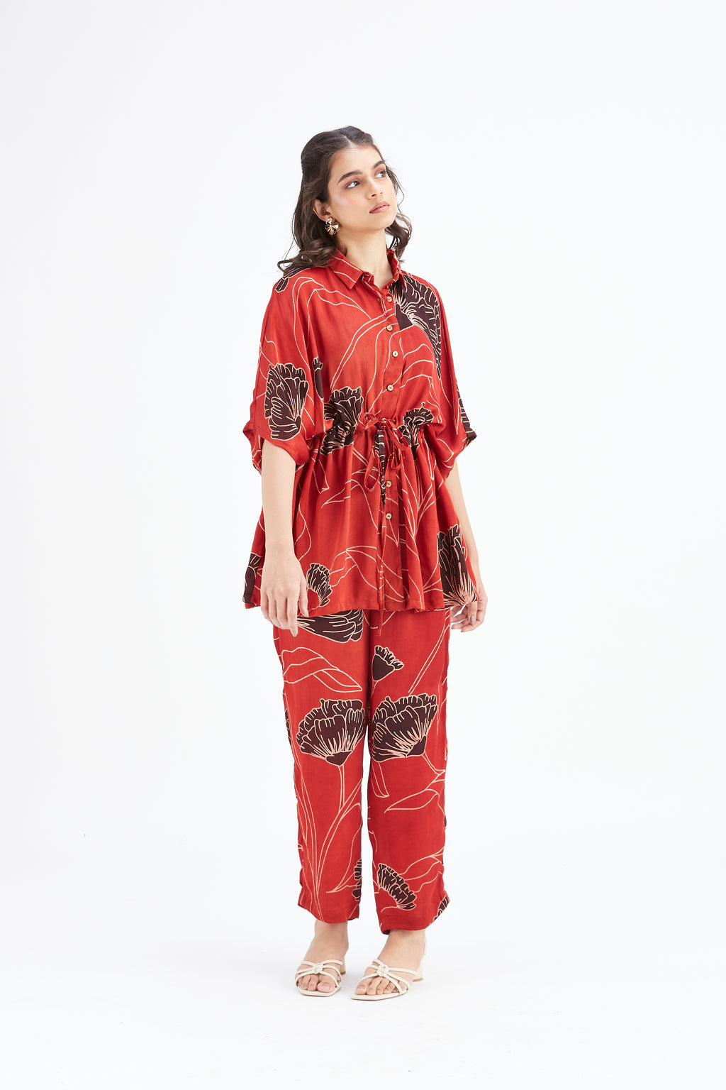 Amae Red Co-ord set by Hasttvam with Ete by Hasttvam at Kamakhyaa for sustainable fashion