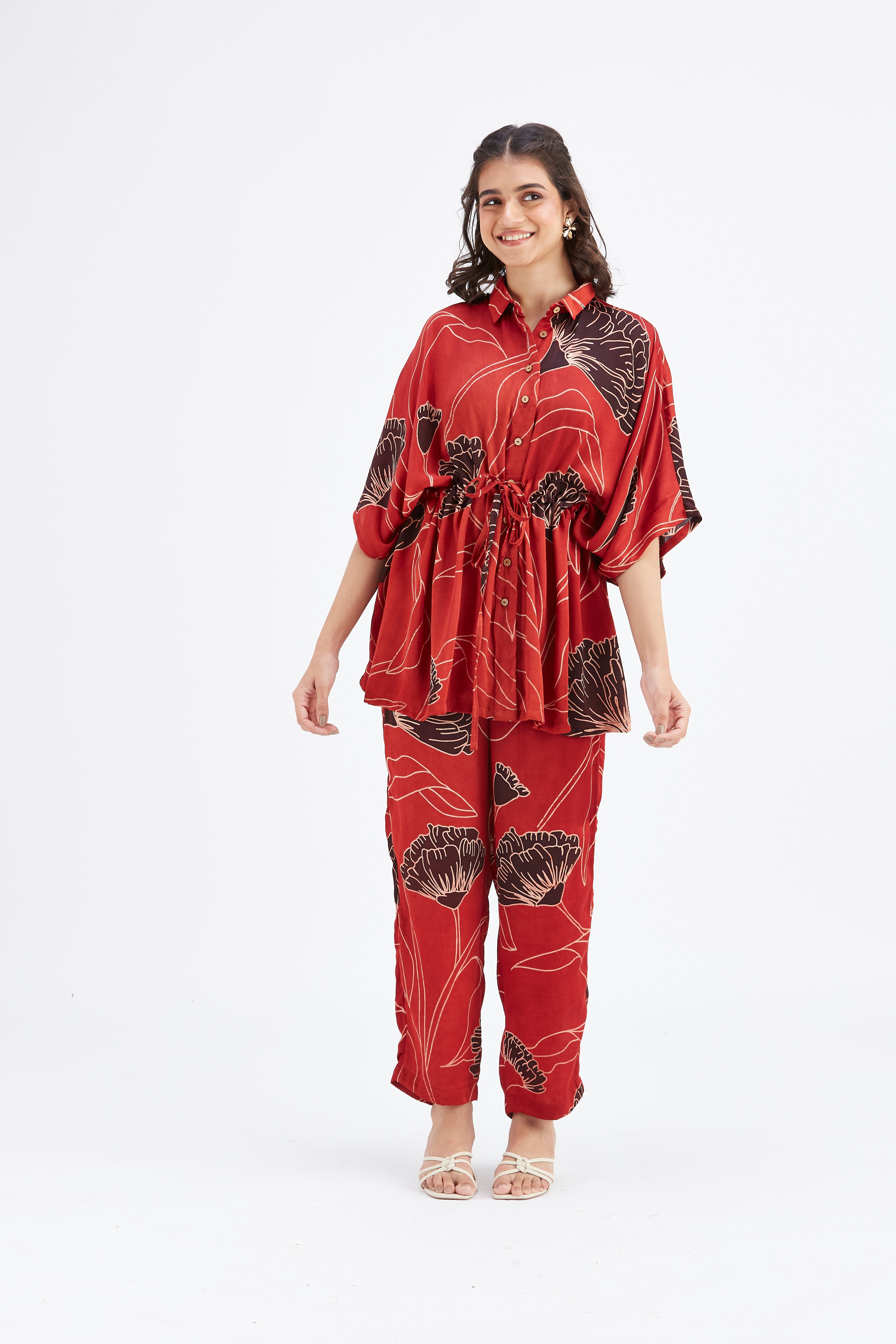 Amae Red Co-ord set by Hasttvam with Ete by Hasttvam at Kamakhyaa for sustainable fashion