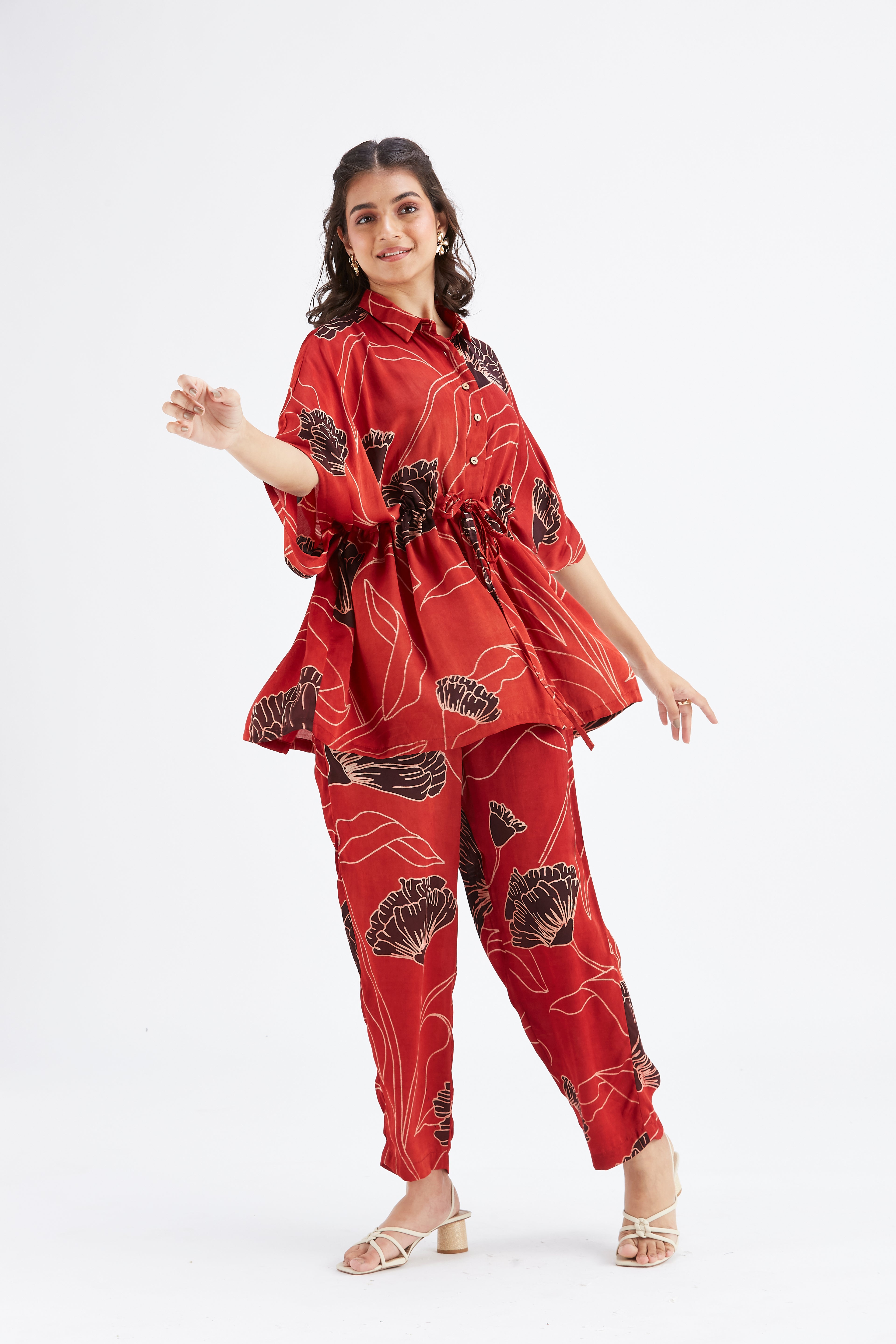 Amae Red Co-ord set by Hasttvam with Ete by Hasttvam at Kamakhyaa for sustainable fashion