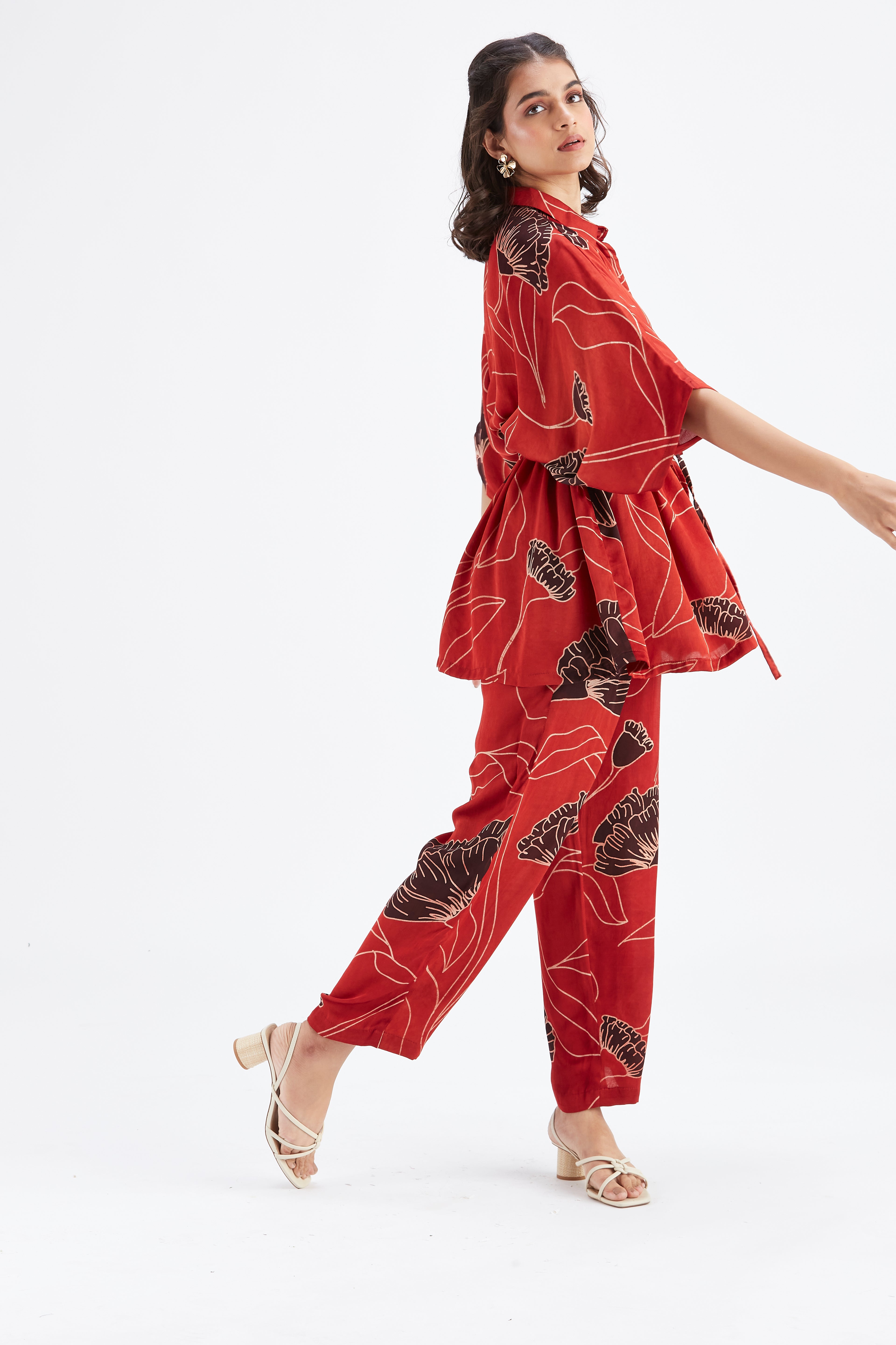 Amae Red Co-ord set by Hasttvam with Ete by Hasttvam at Kamakhyaa for sustainable fashion