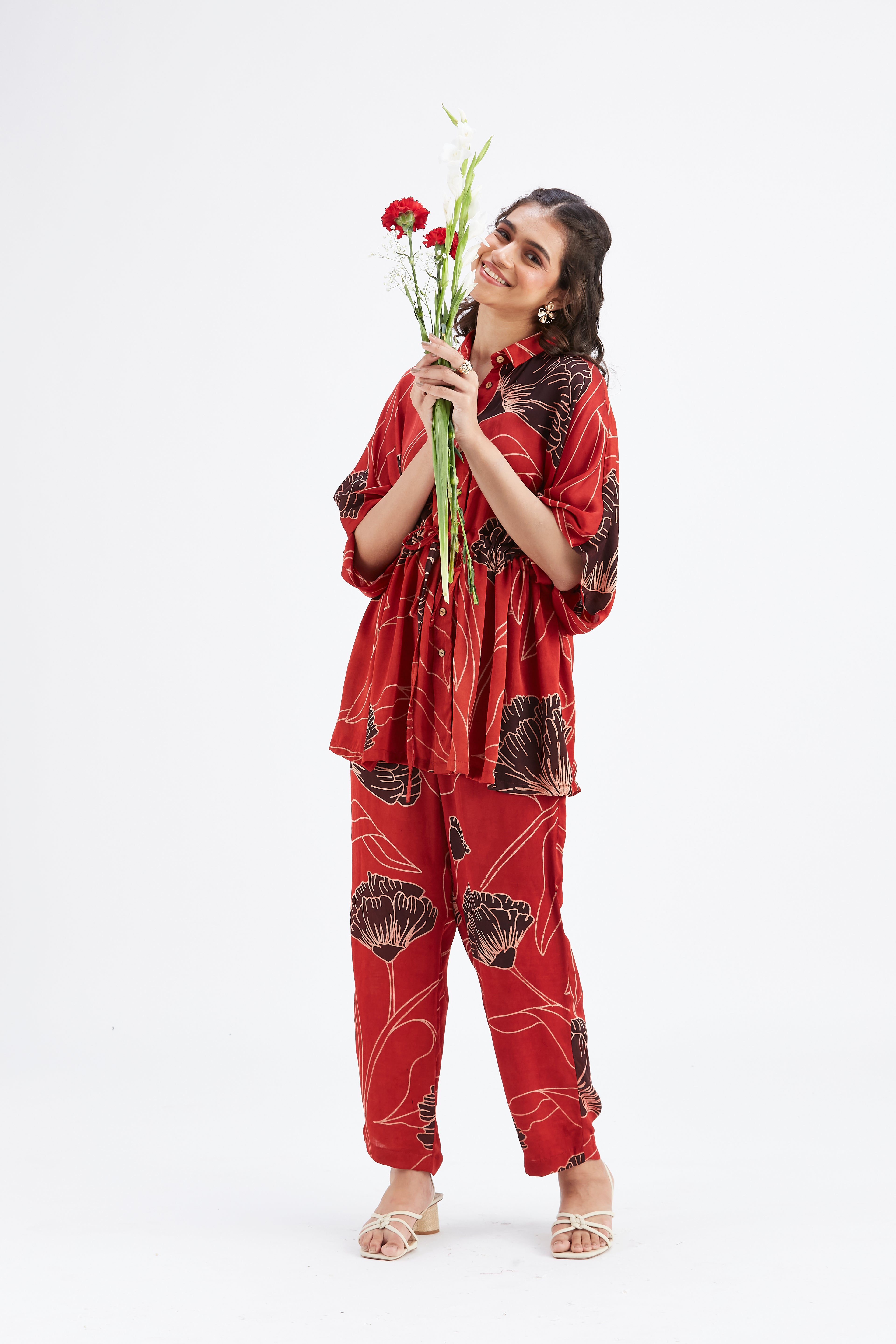 Amae Red Co-ord set by Hasttvam with Ete by Hasttvam at Kamakhyaa for sustainable fashion