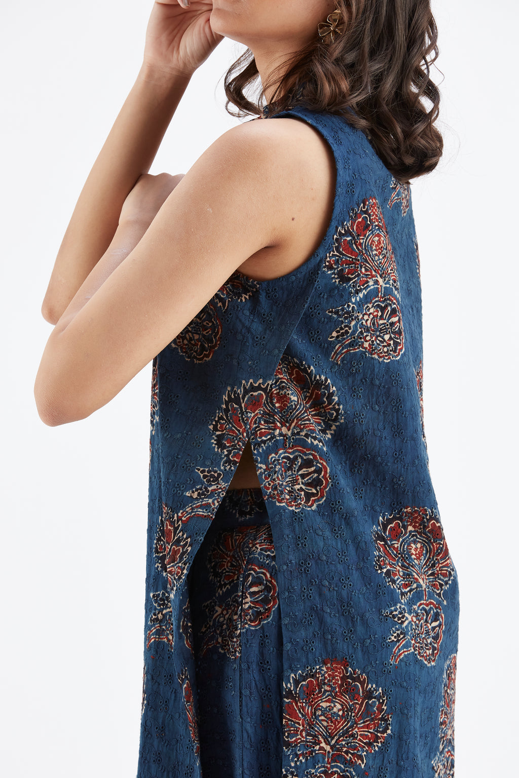 Nava Indigo kurta set by Hasttvam with Ete by Hasttvam at Kamakhyaa for sustainable fashion