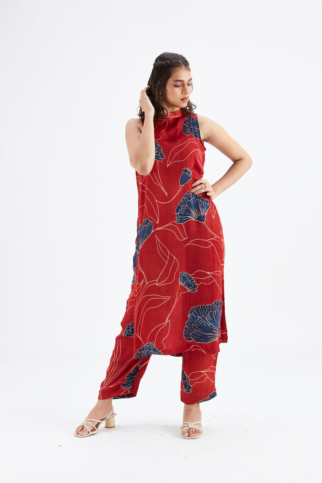 Nava Red kurta set by Hasttvam with Ete by Hasttvam at Kamakhyaa for sustainable fashion